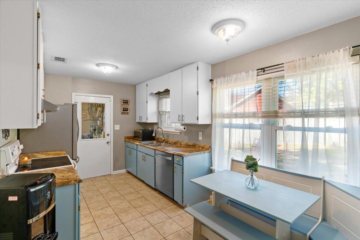 CIMARRON ESTATES - Residential