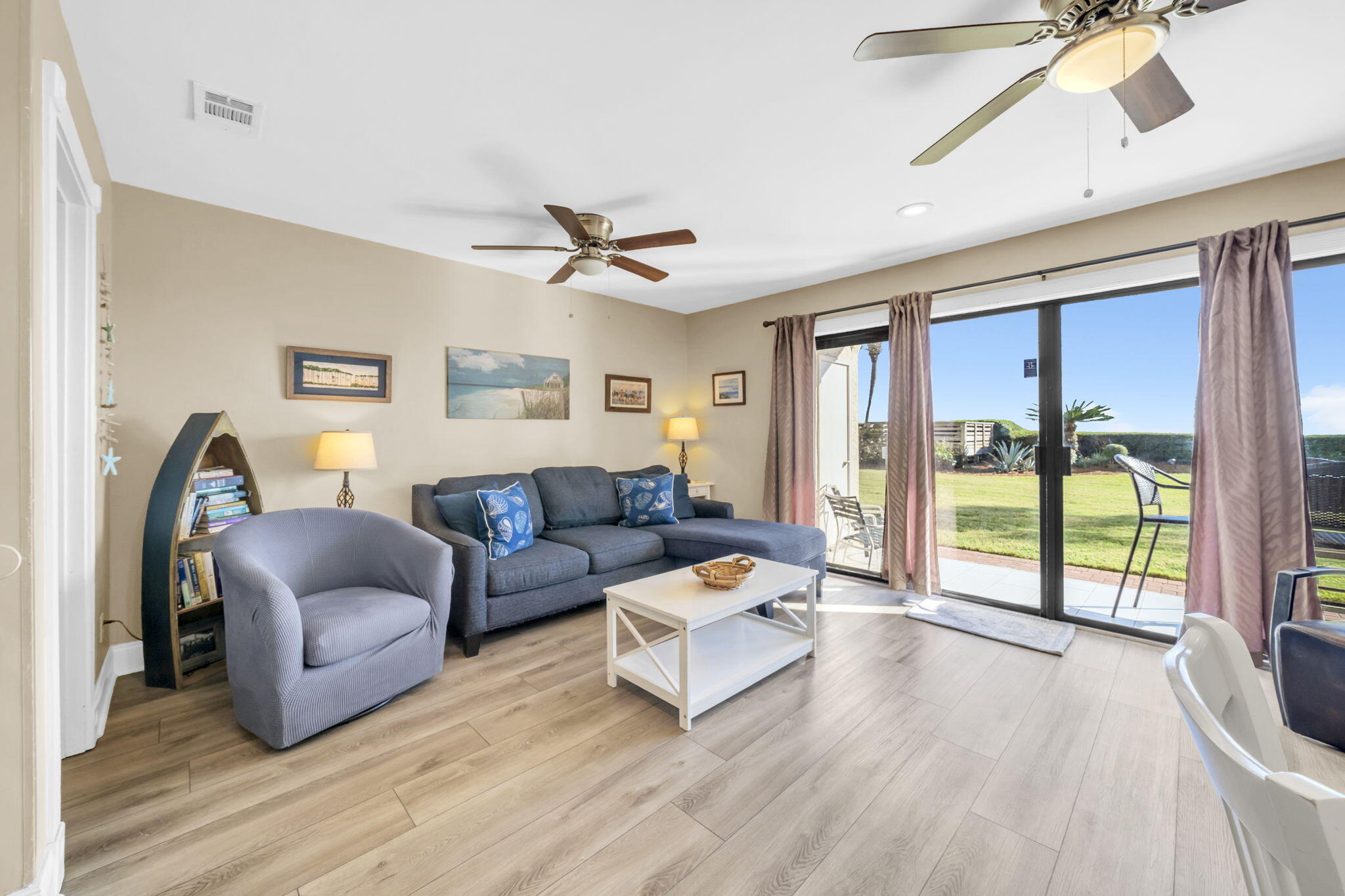 CAPISTRANO CONDO - Residential