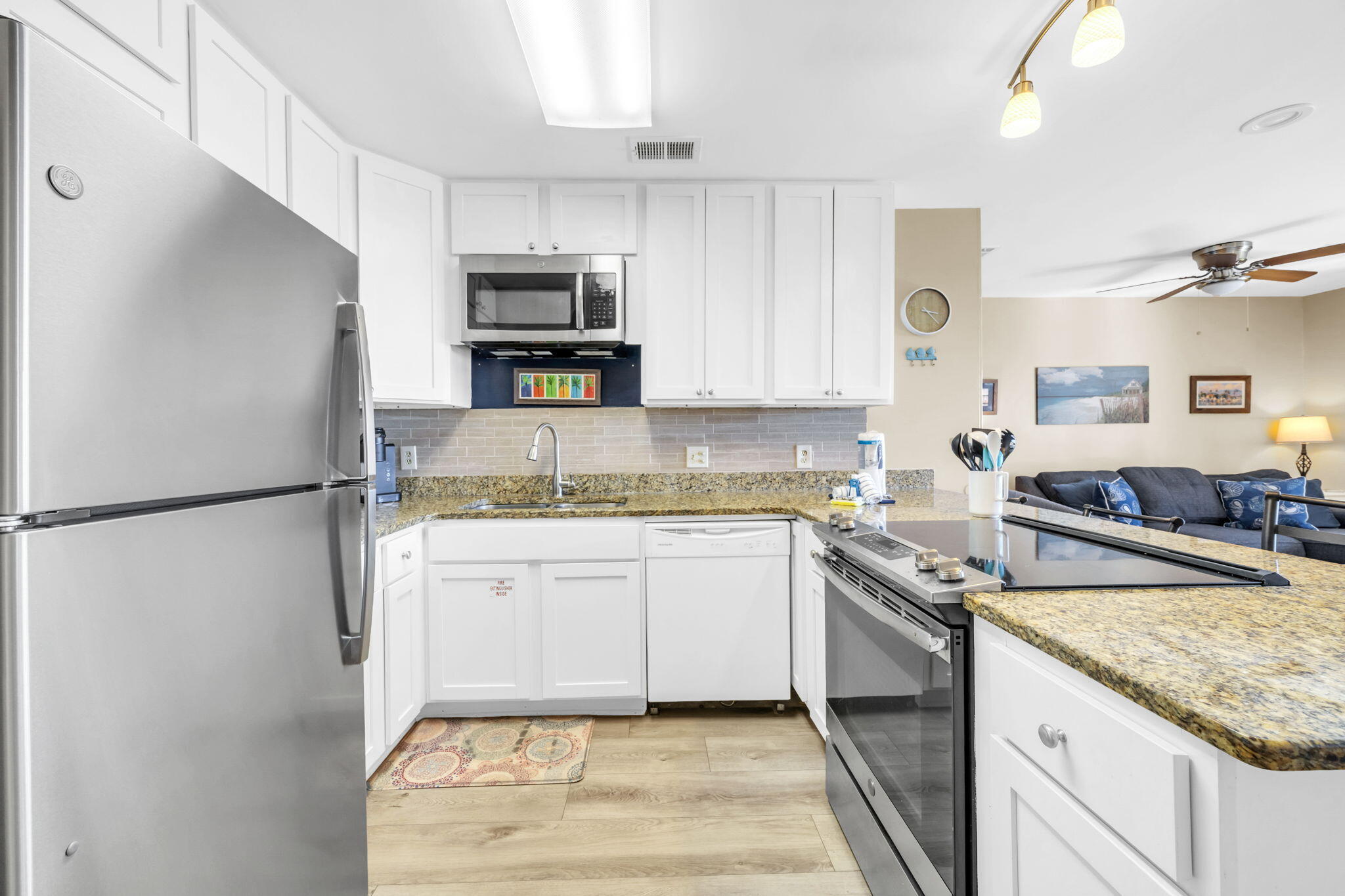 CAPISTRANO CONDO - Residential