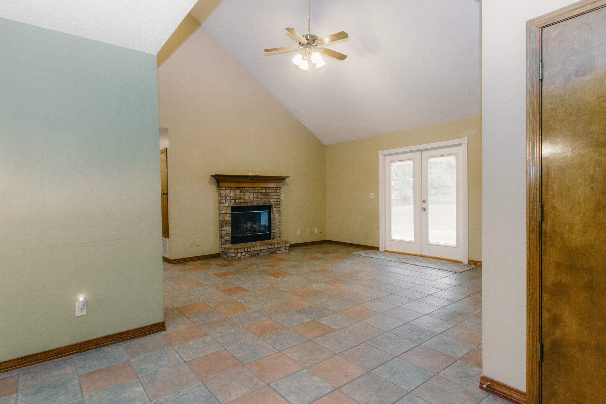 COUNTRYVIEW EST 3RD ADD - Residential
