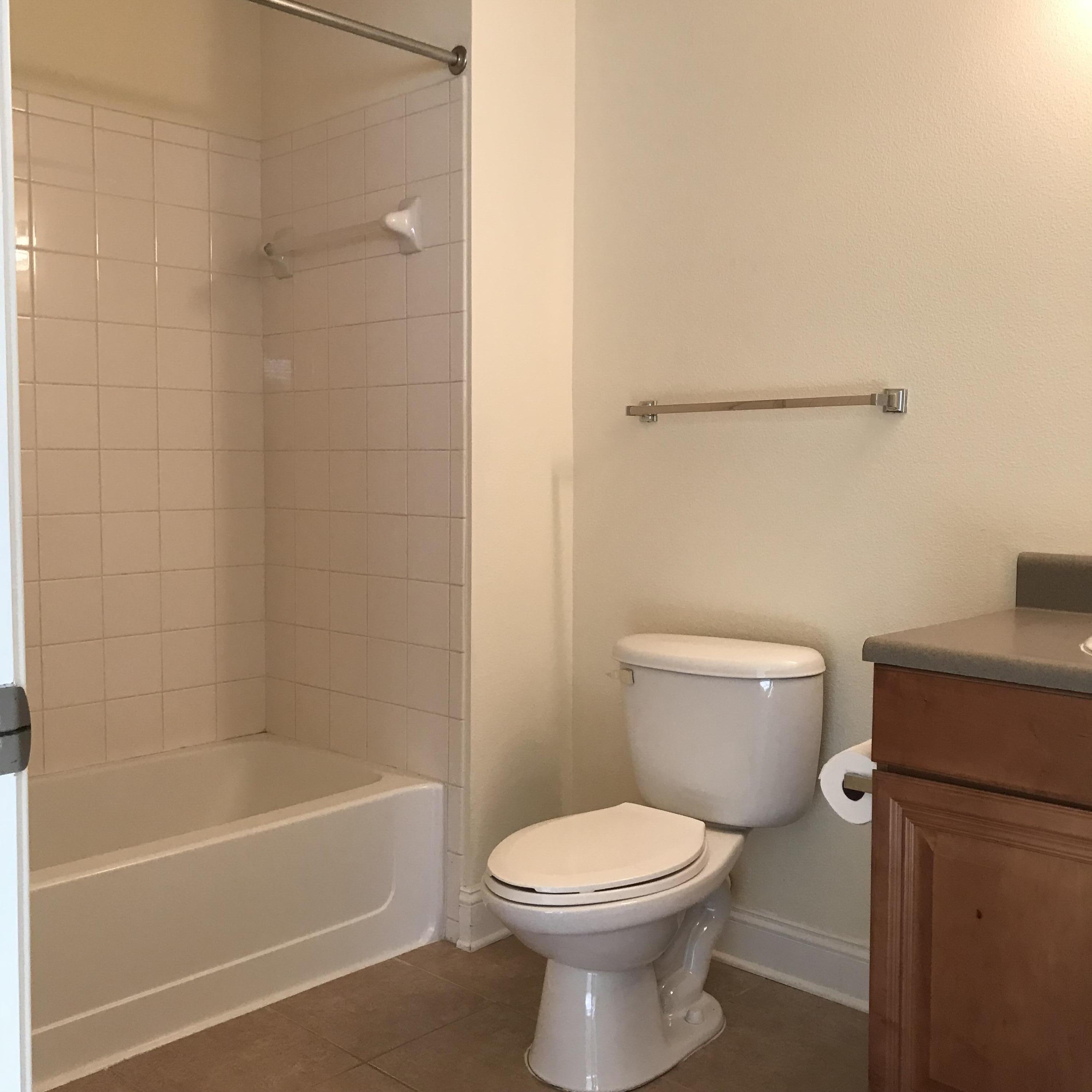 EAGLES LANDING S/D - Residential Lease