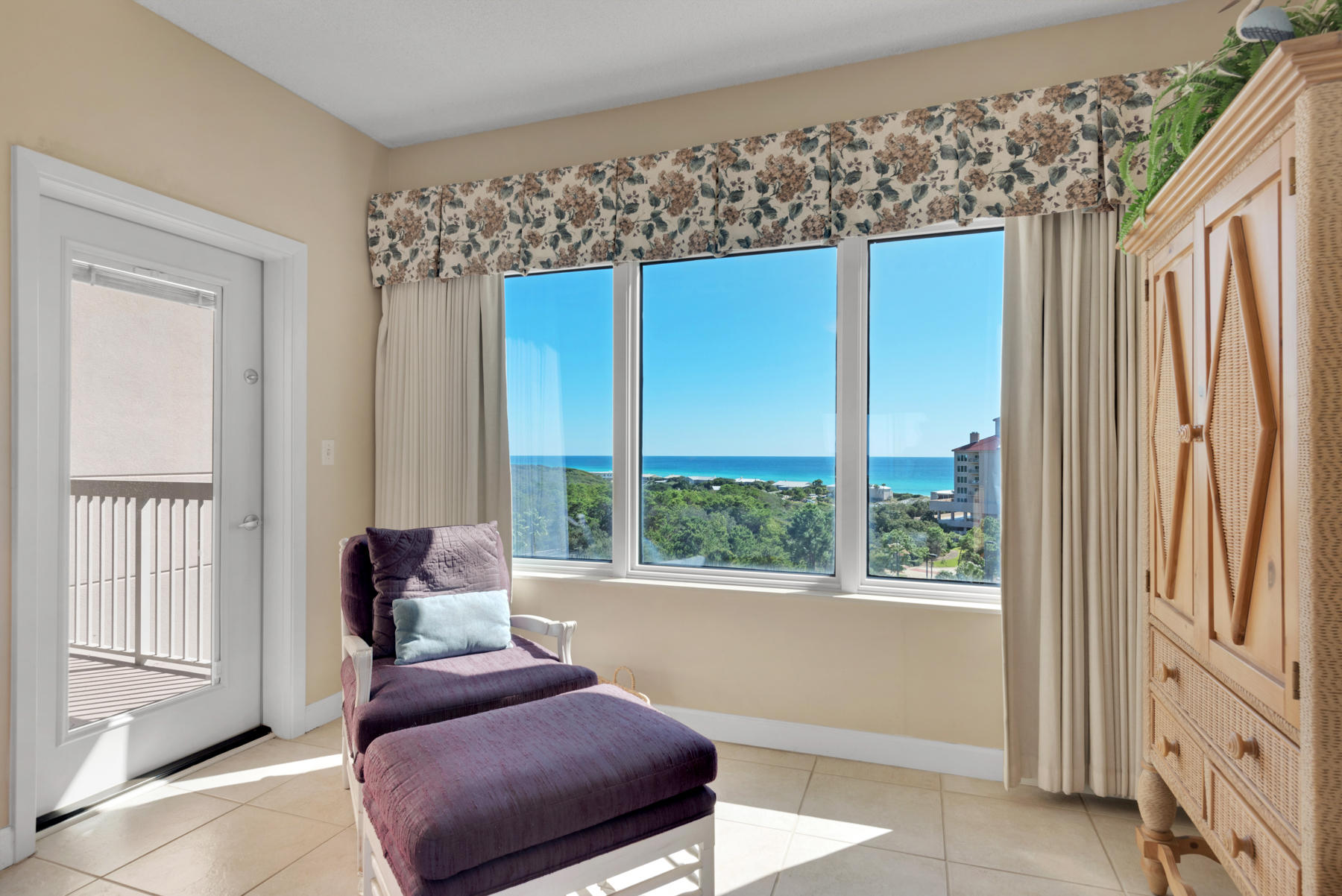 SUMMIT AT TOPS'L - Residential