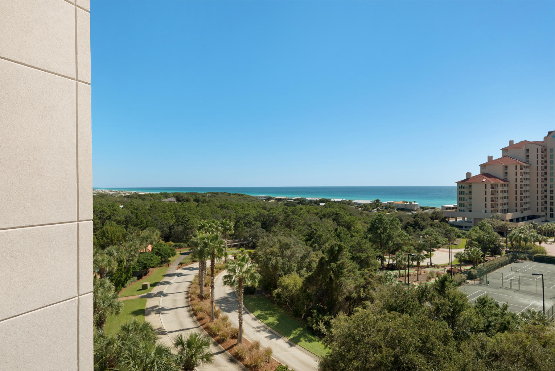 SUMMIT AT TOPS'L - Residential