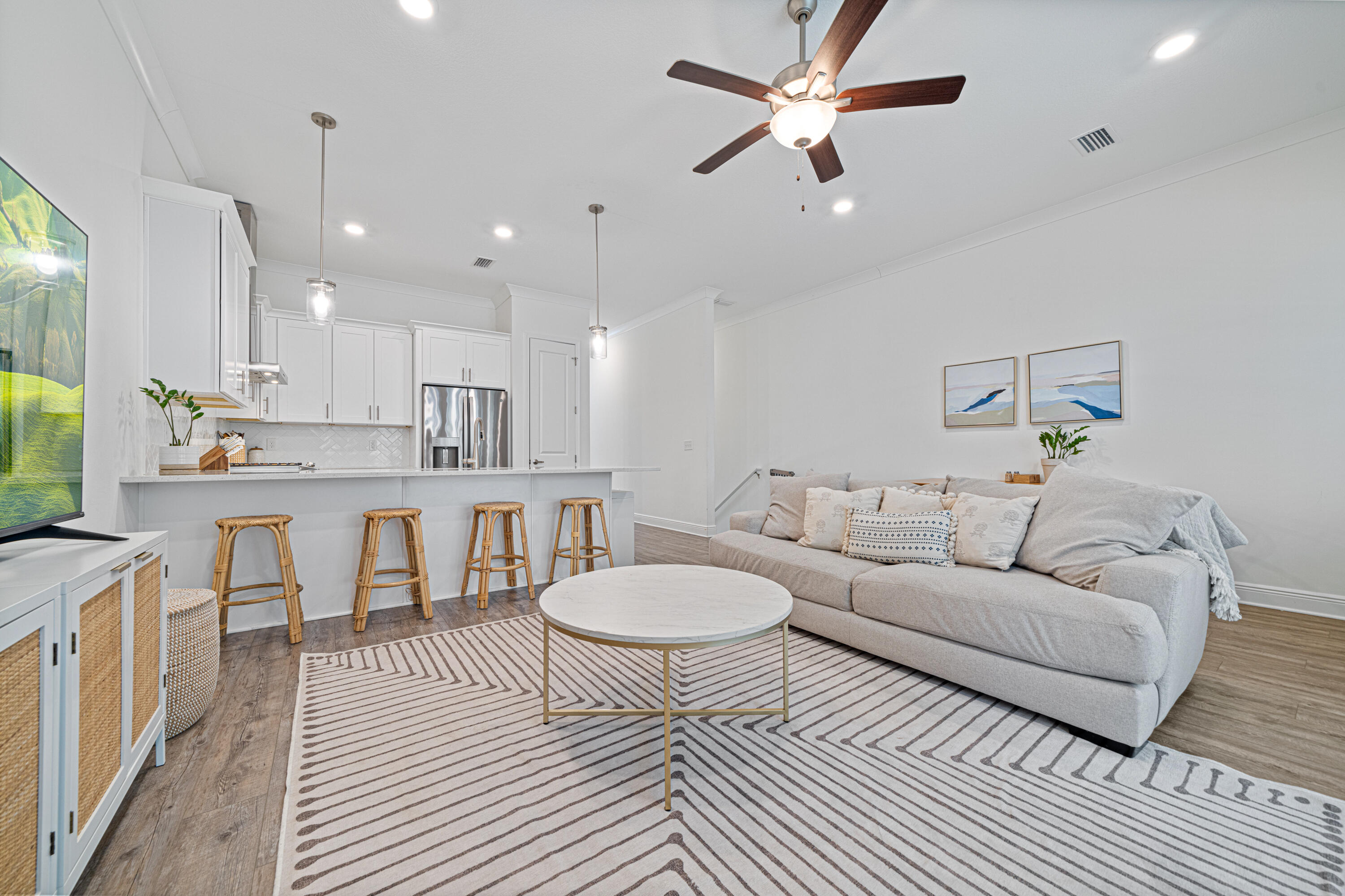 KARA LAKE TOWNHOMES - Residential