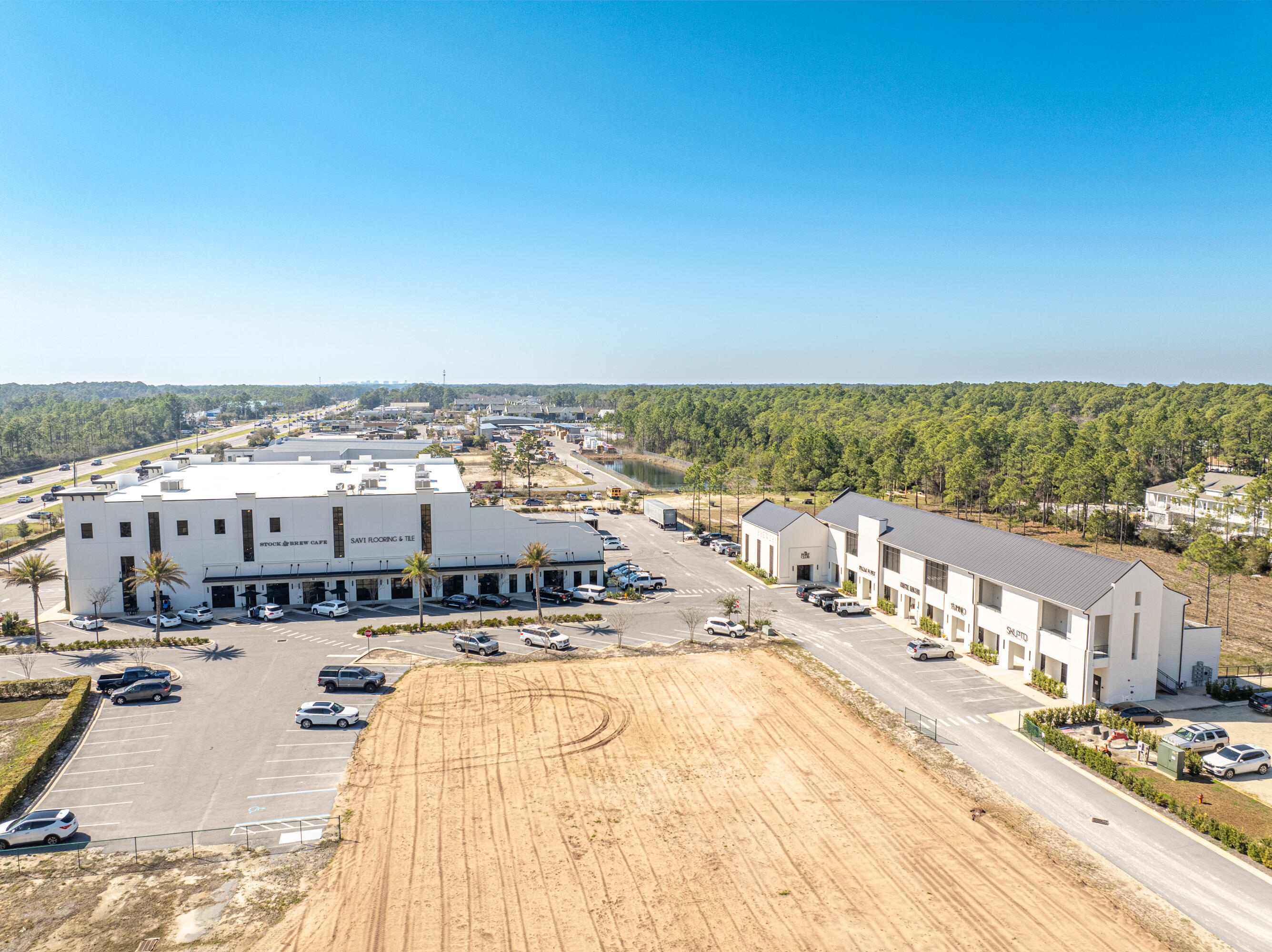 KARA LAKE TOWNHOMES - Residential