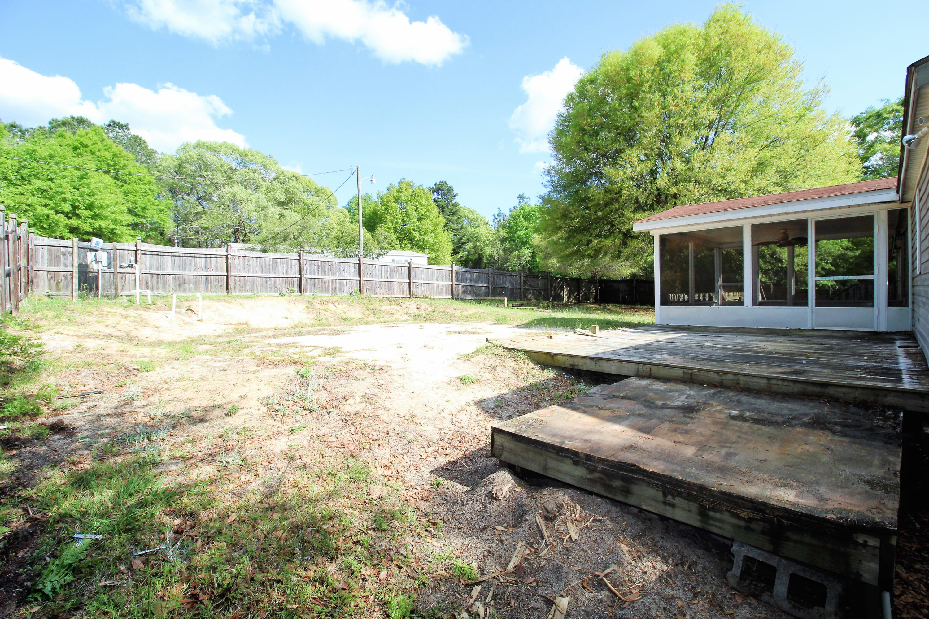 NONESUCH WAY - Residential