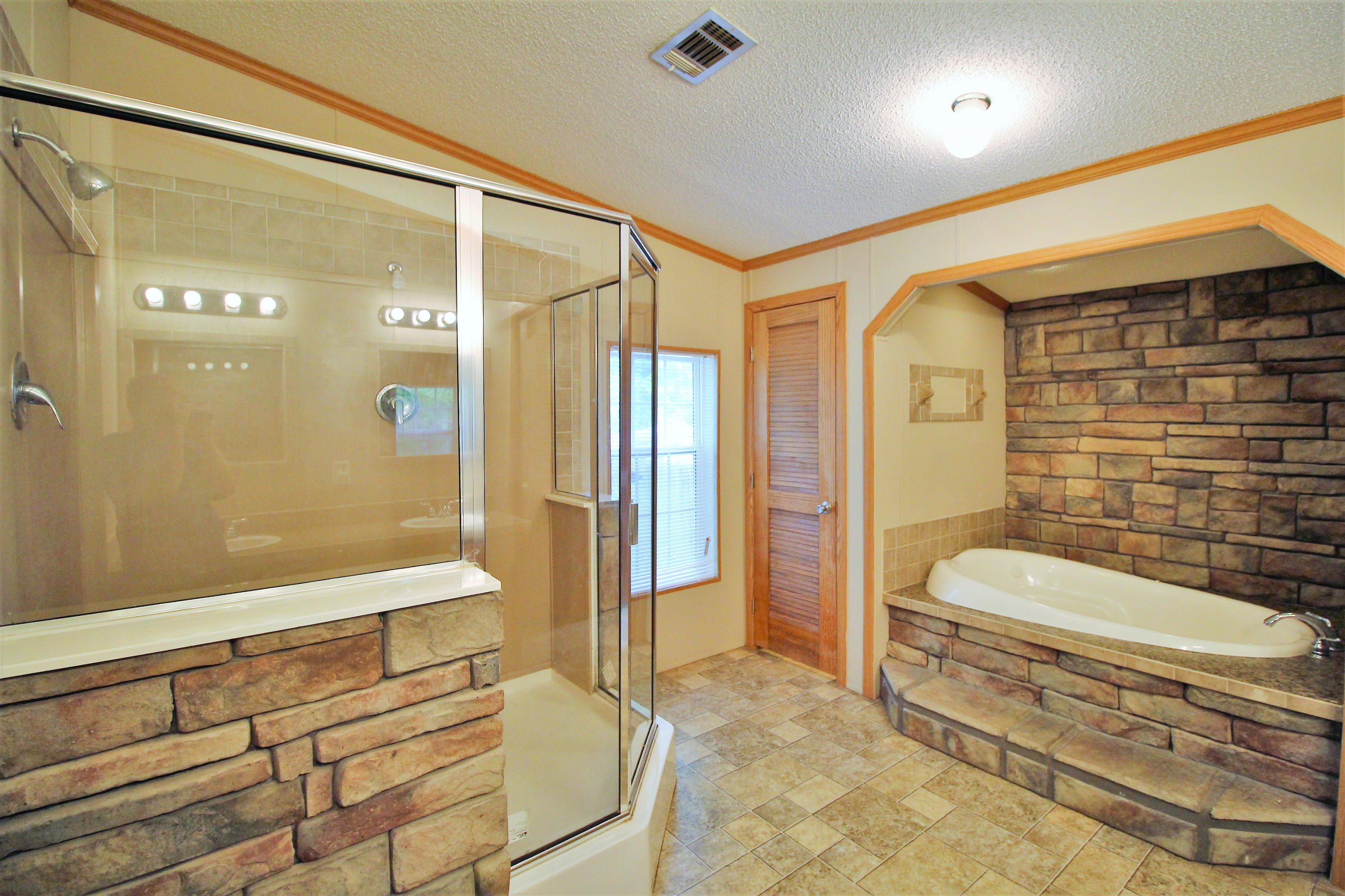 NONESUCH WAY - Residential