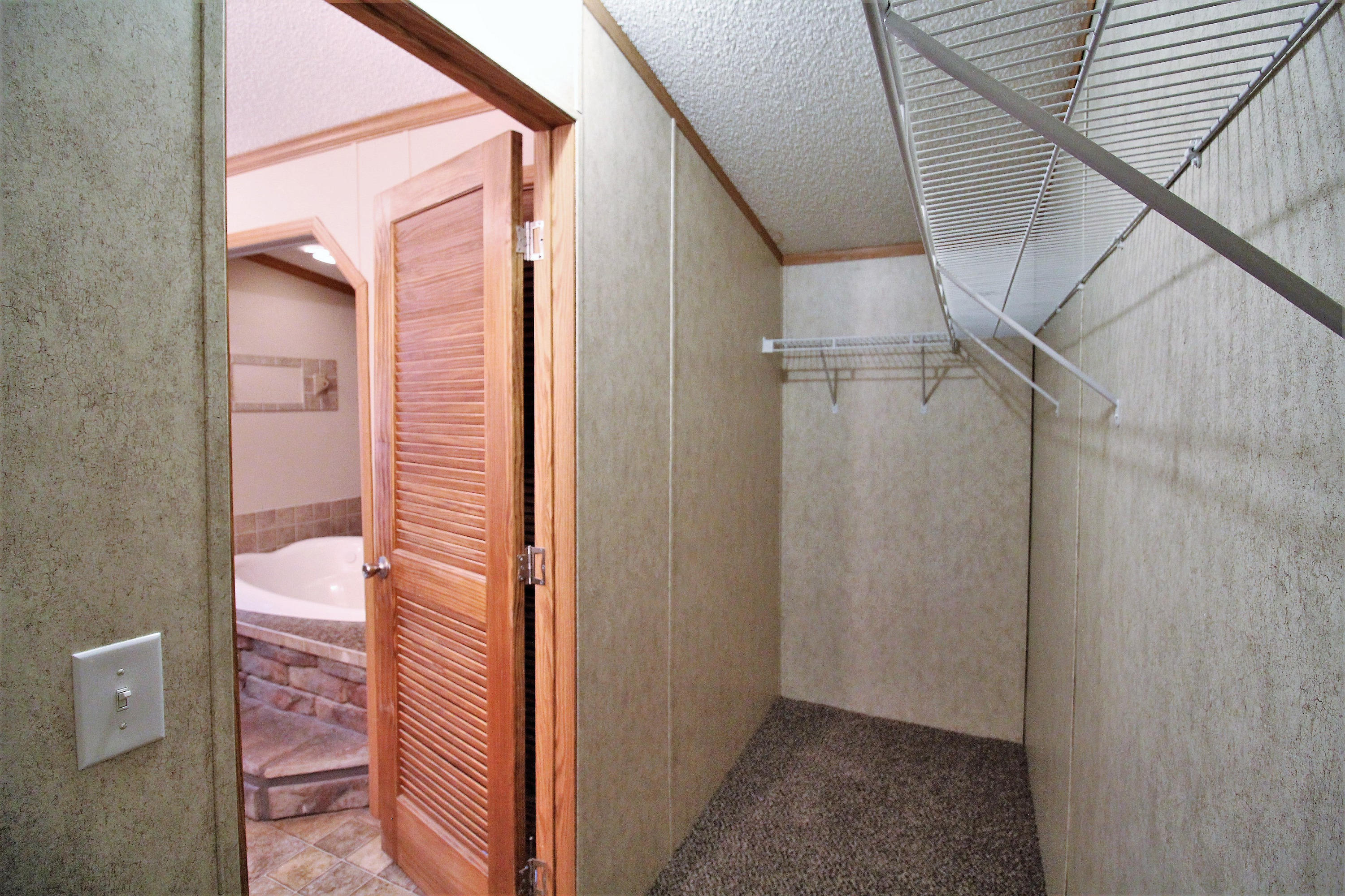 NONESUCH WAY - Residential