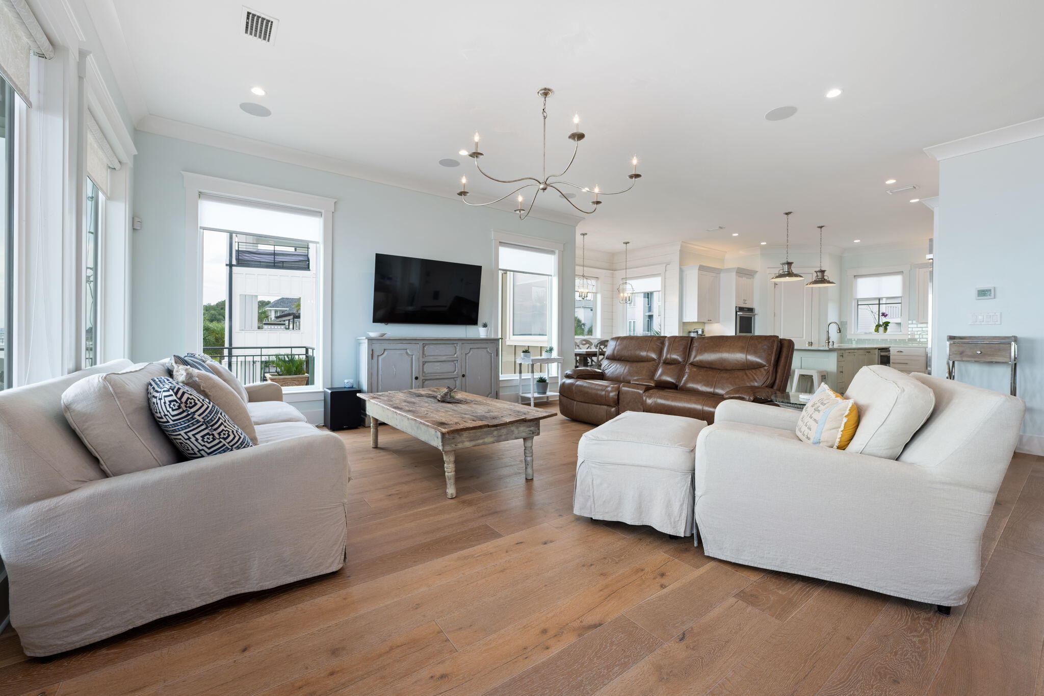 DEER POINT VILLAGE - Residential