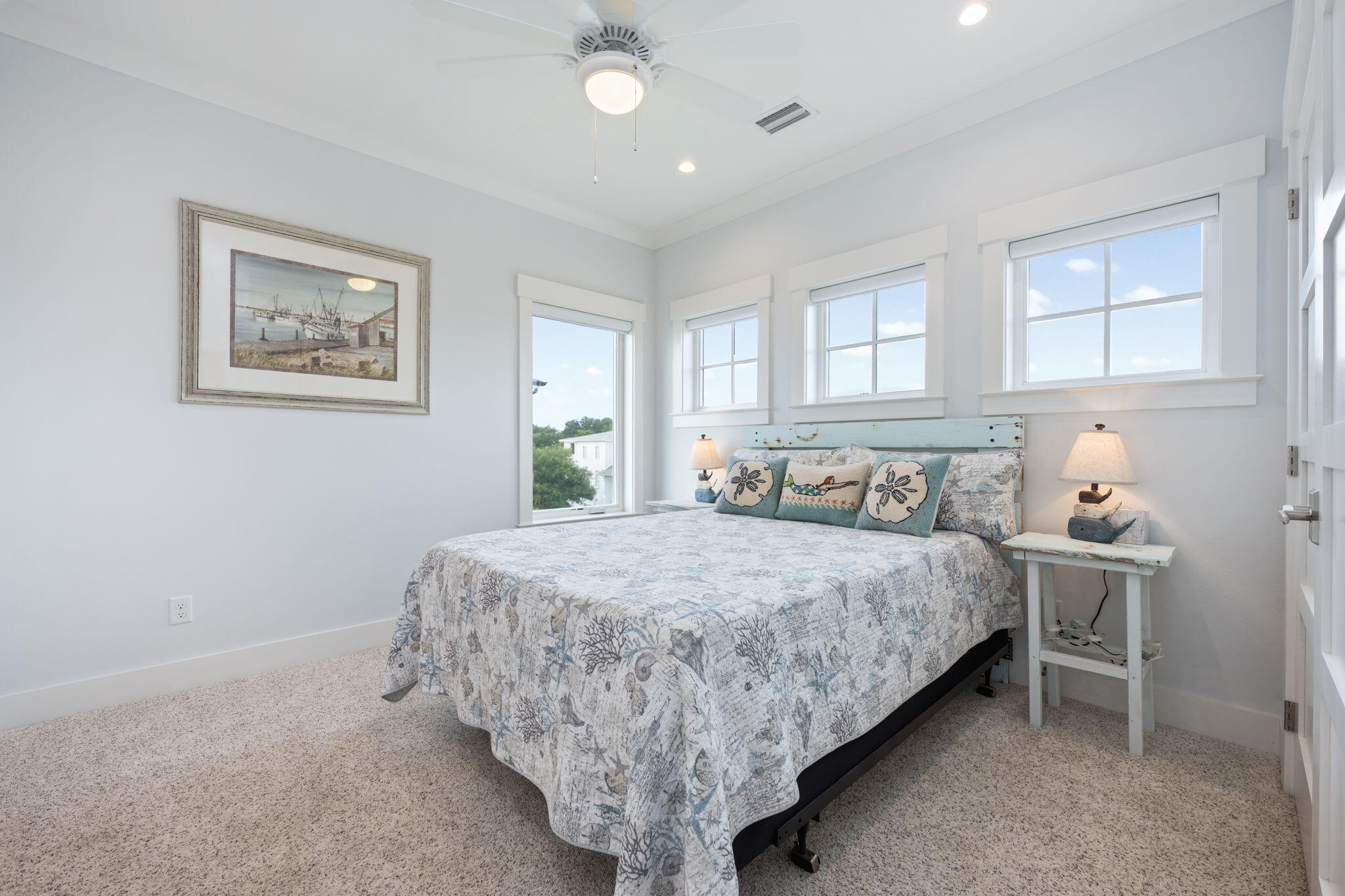 DEER POINT VILLAGE - Residential