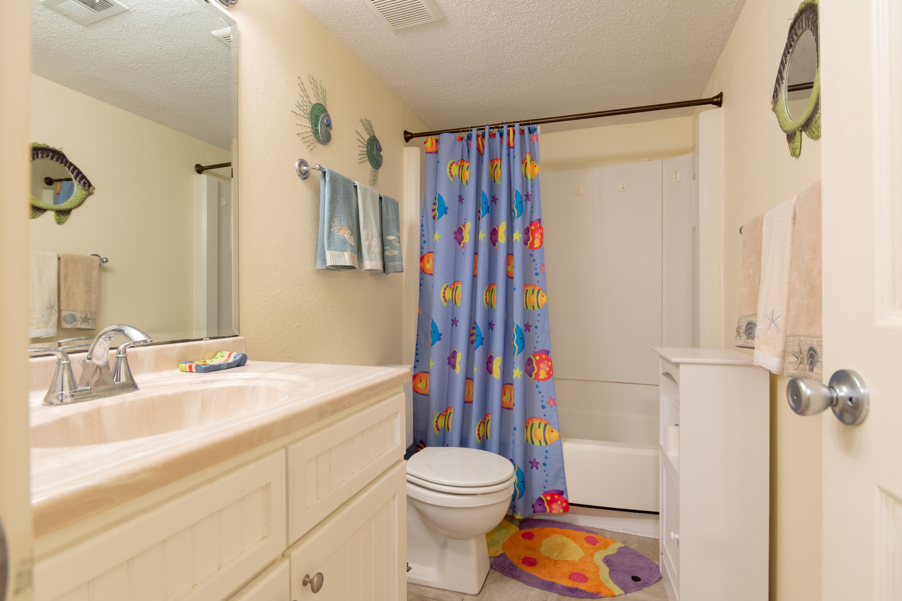 SEASCAPE CONDO GARDEN VILLA - Residential