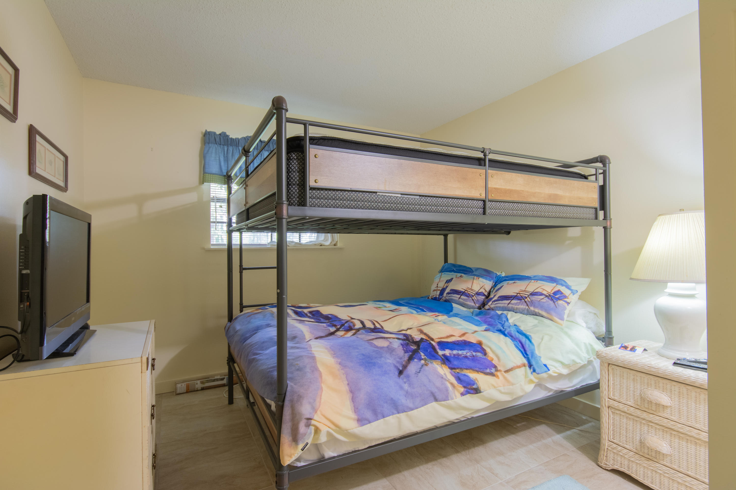 SEASCAPE CONDO GARDEN VILLA - Residential