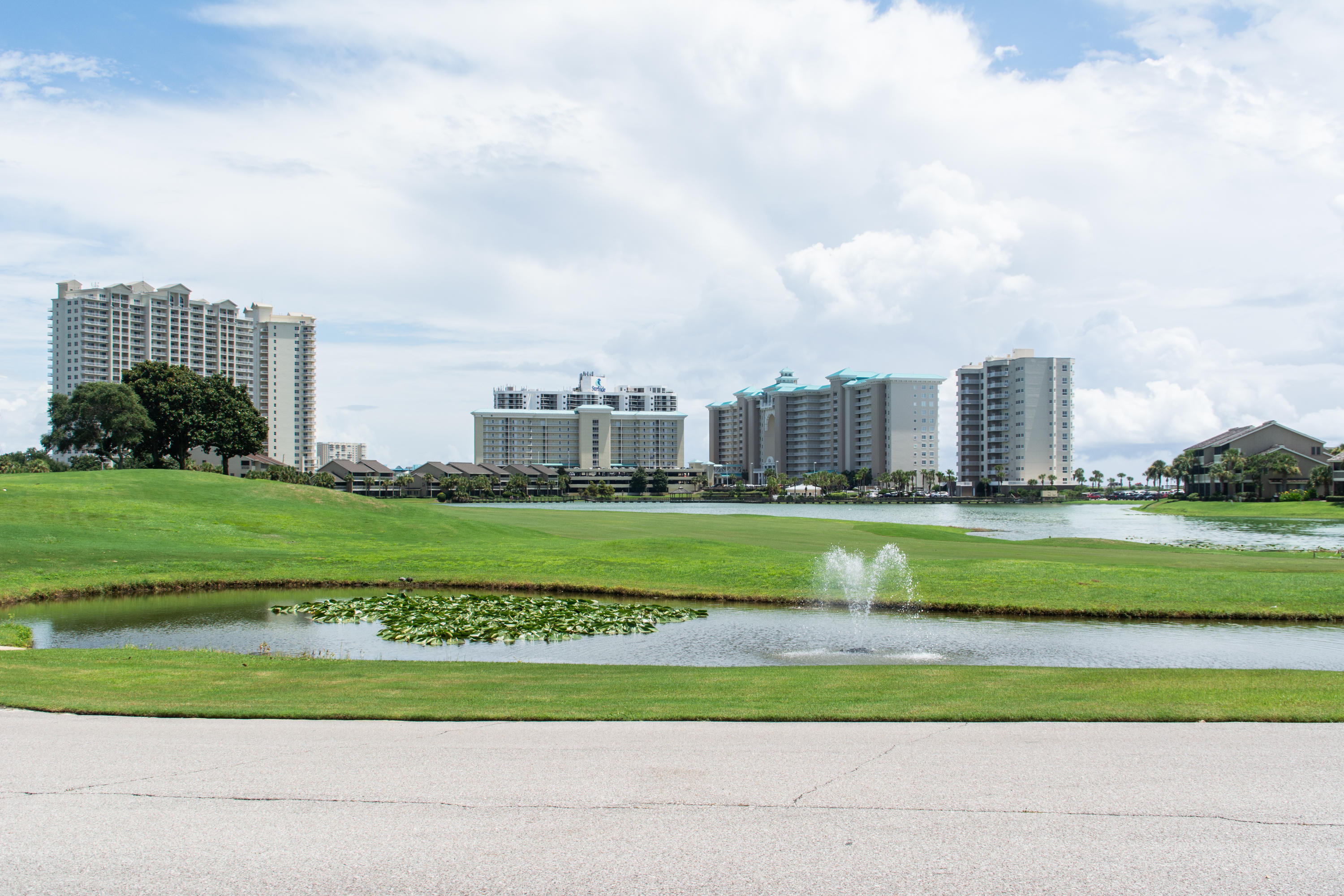 SEASCAPE CONDO GARDEN VILLA - Residential