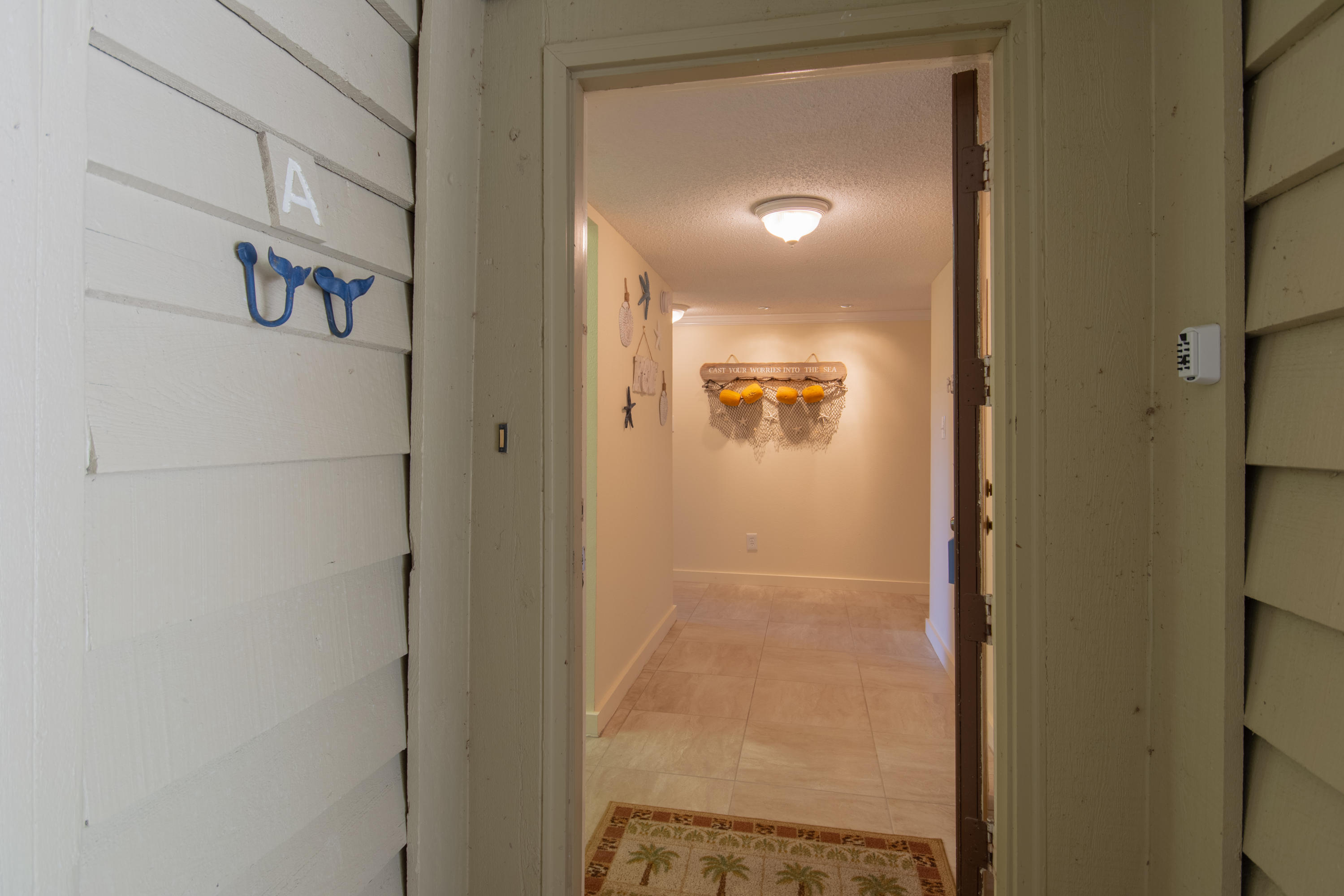 SEASCAPE CONDO GARDEN VILLA - Residential