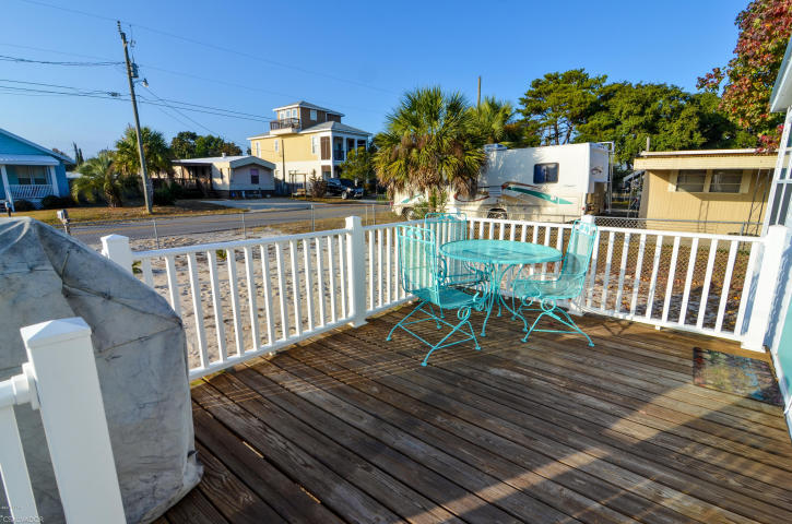 LAGUNA BEACH 7TH ADDN - Residential