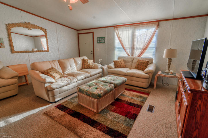 LAGUNA BEACH 7TH ADDN - Residential