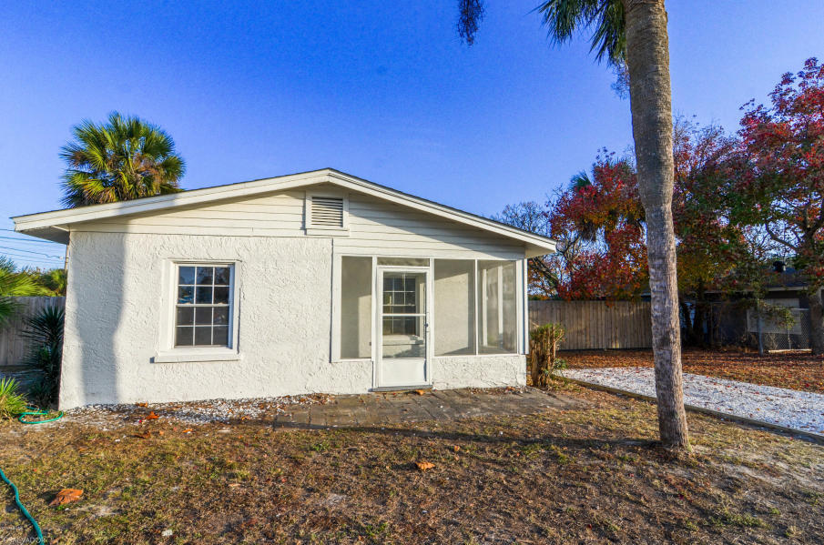 LAGUNA BEACH 7TH ADDN - Residential