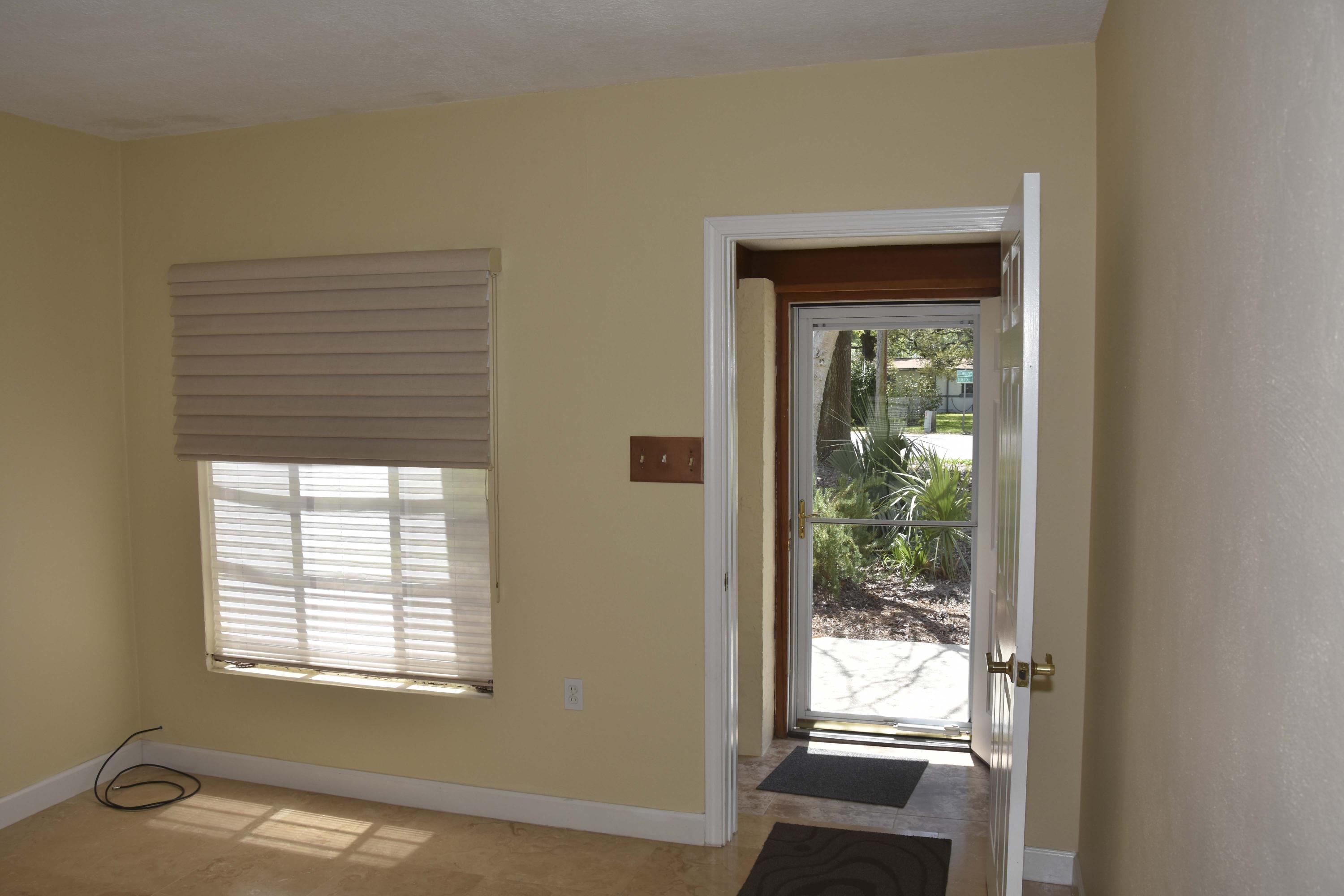 ELLIOTTS POINT - Residential