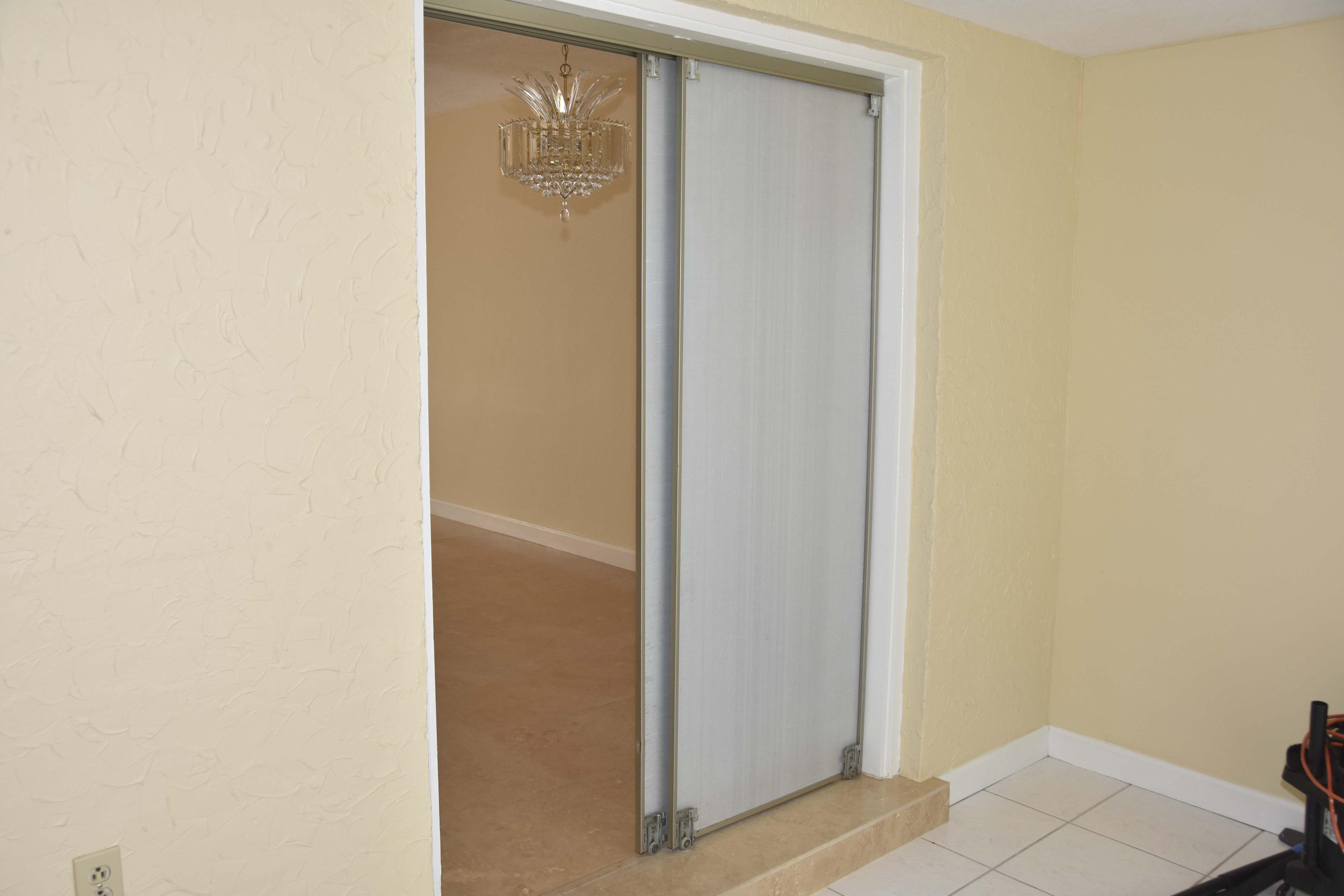 ELLIOTTS POINT - Residential