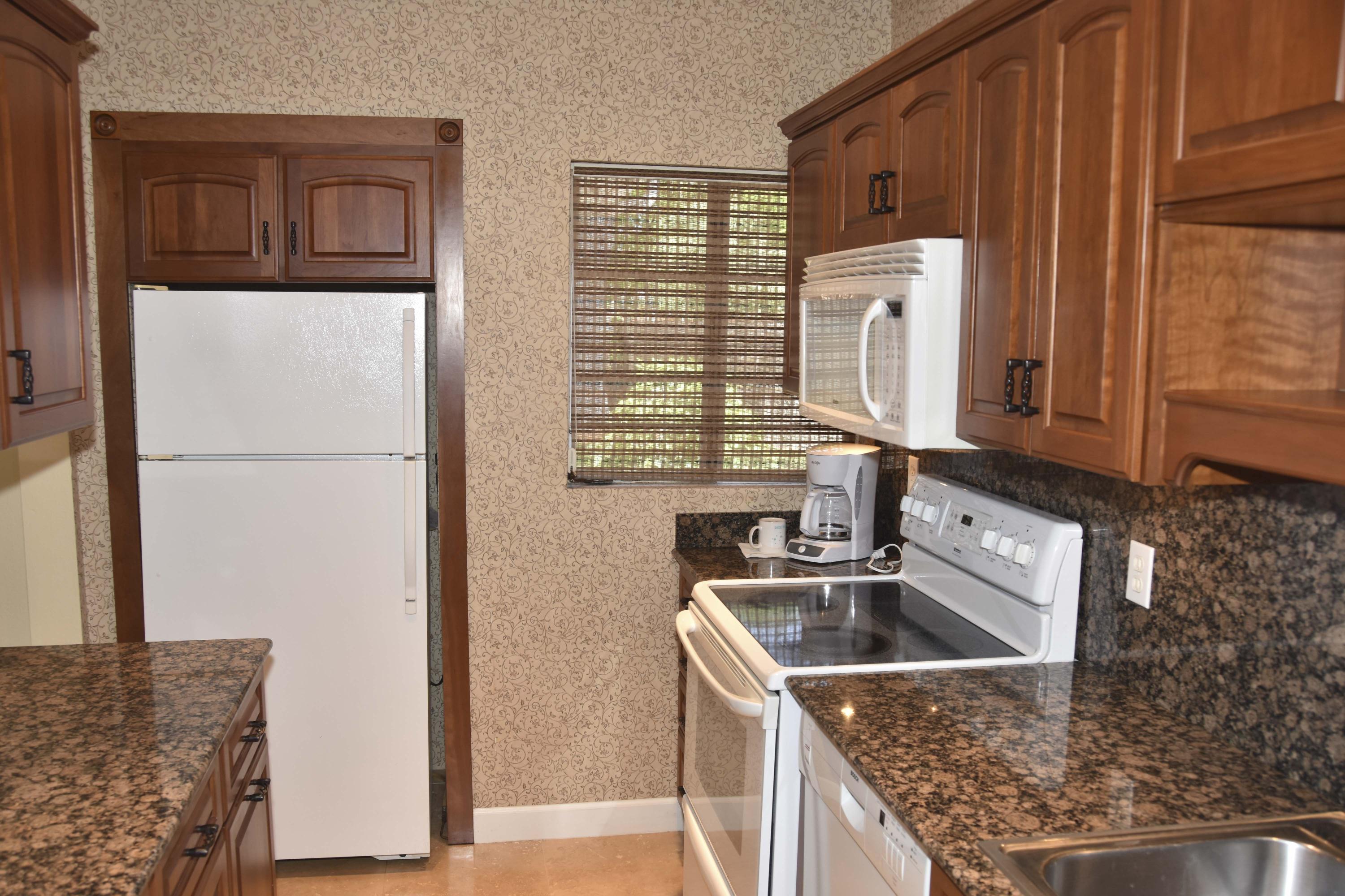 ELLIOTTS POINT - Residential