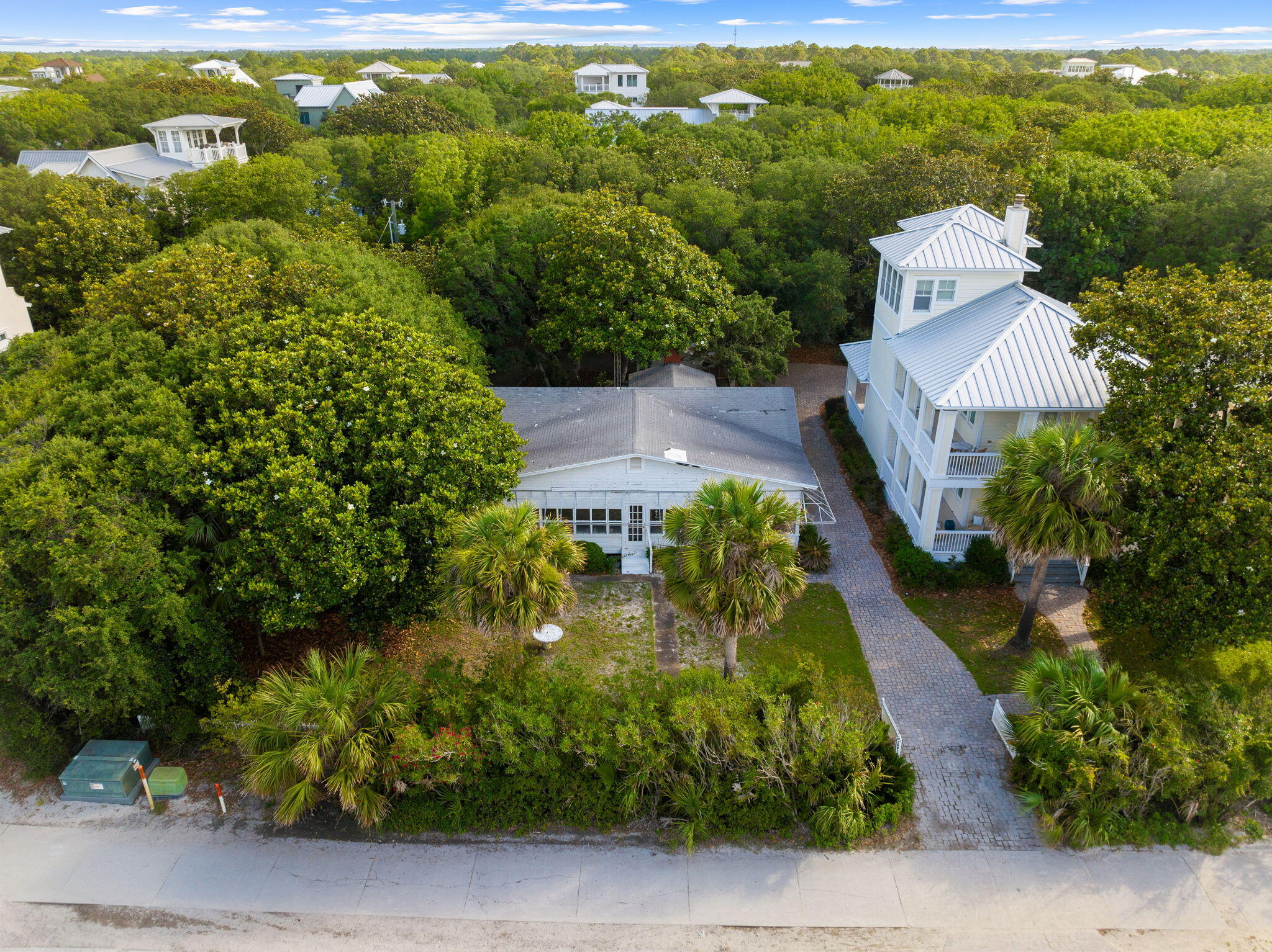 SEAGROVE 1ST ADDN - Residential