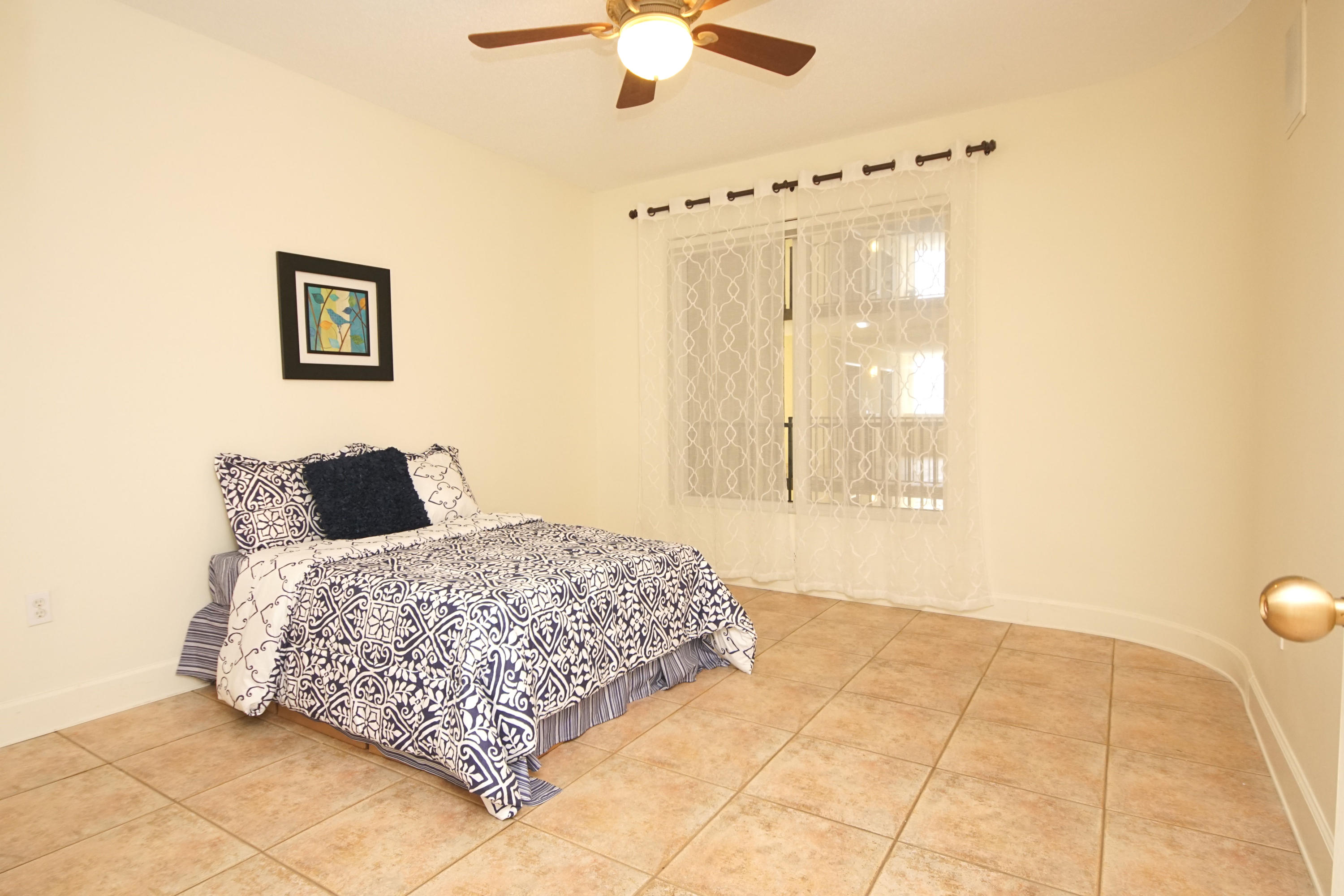 JADE EAST TOWERS CONDO - Residential