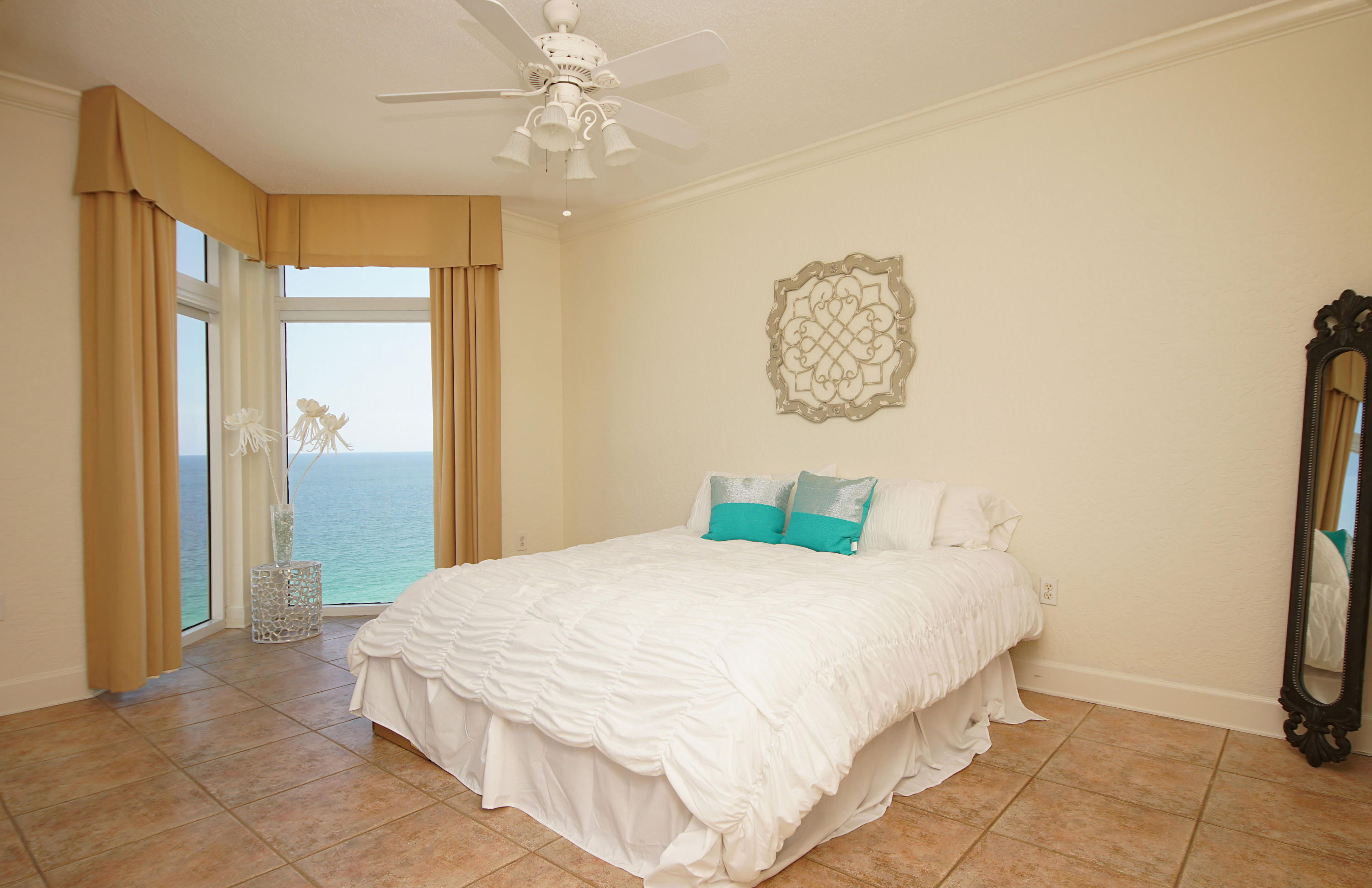 JADE EAST TOWERS CONDO - Residential