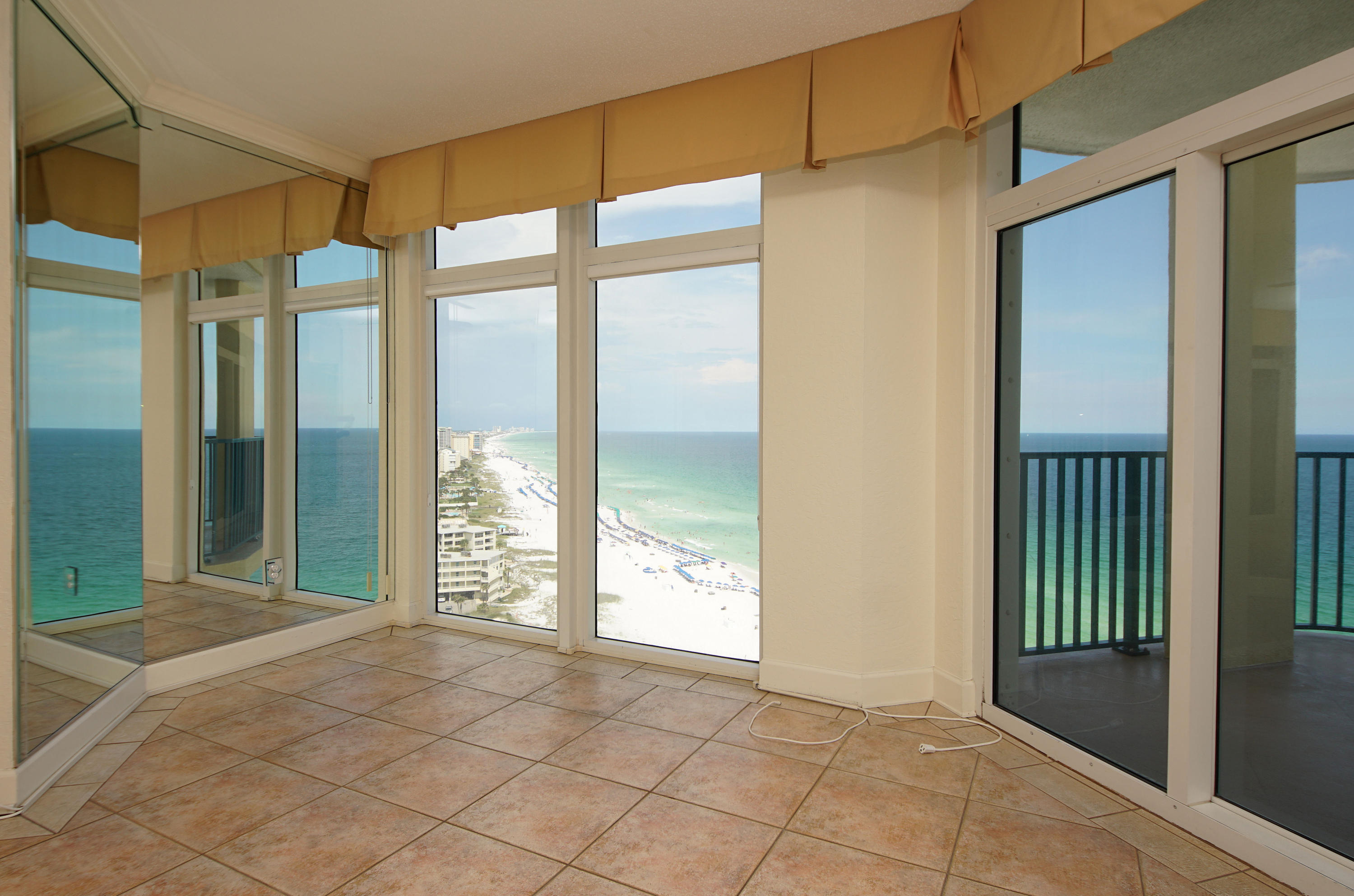 JADE EAST TOWERS CONDO - Residential