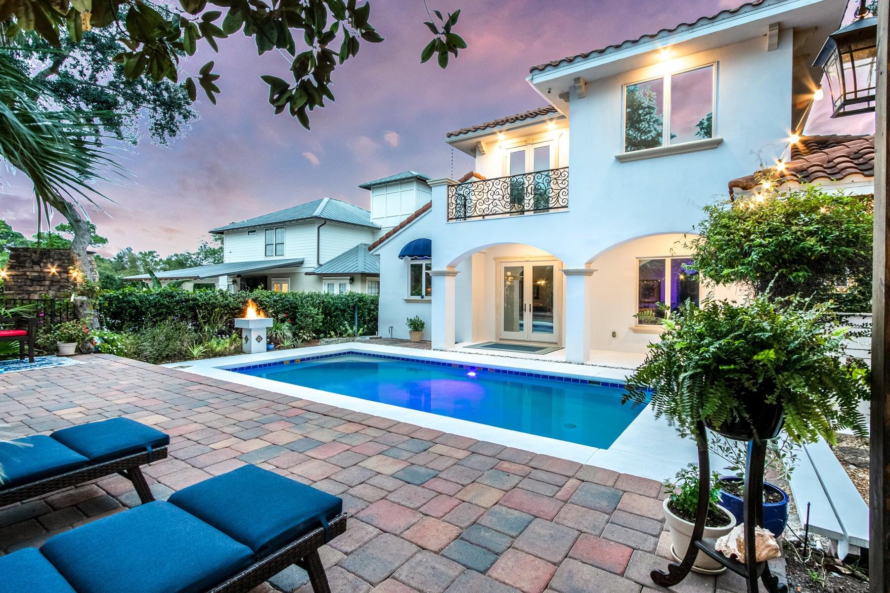 100 Vista Bluffs