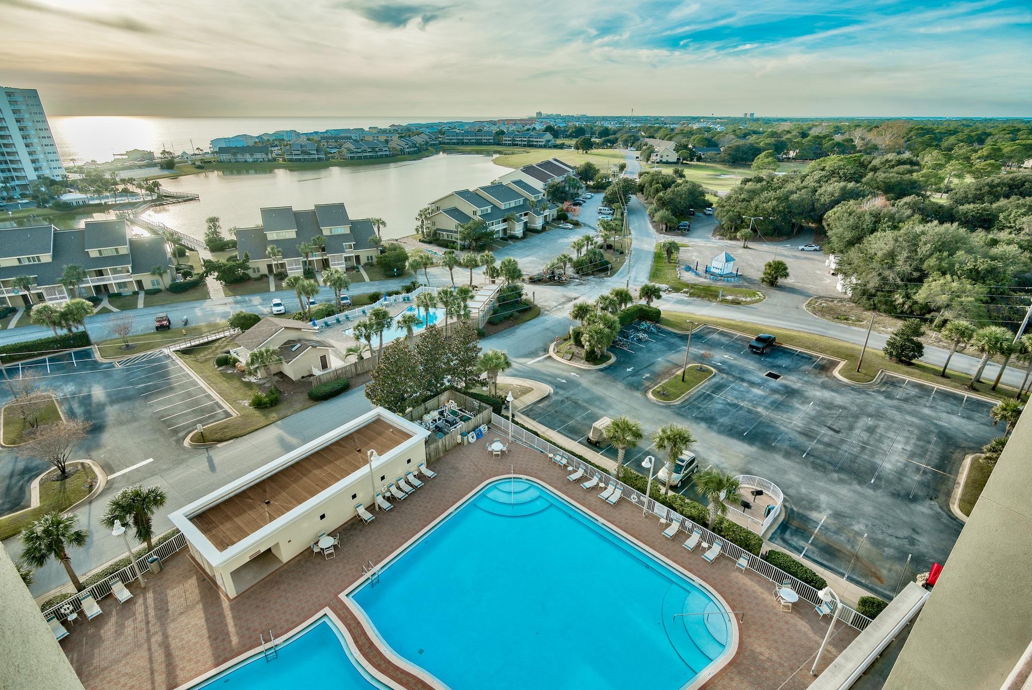 ARIEL DUNES II - Residential