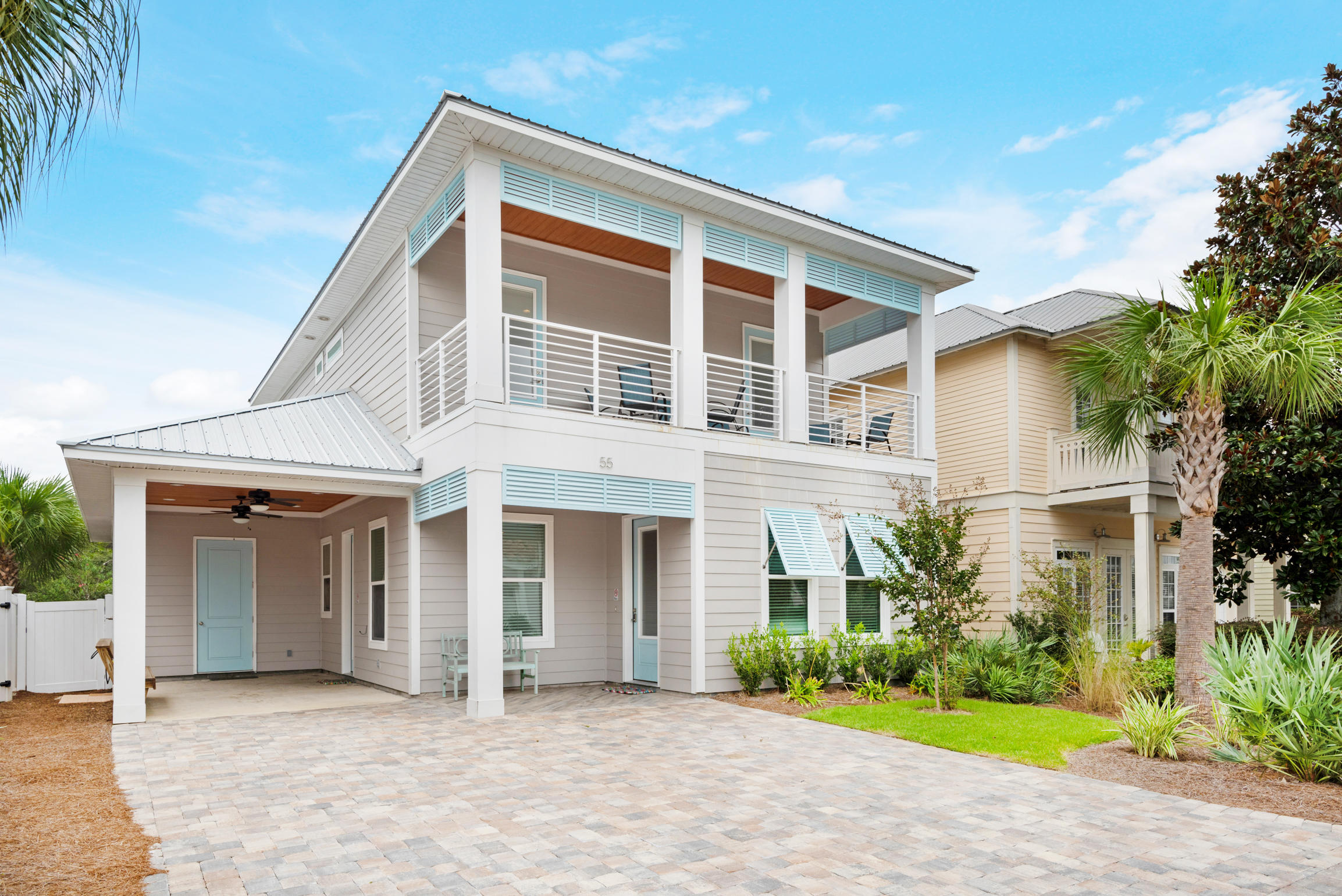EMERALD WATERS VILLAGE - Residential