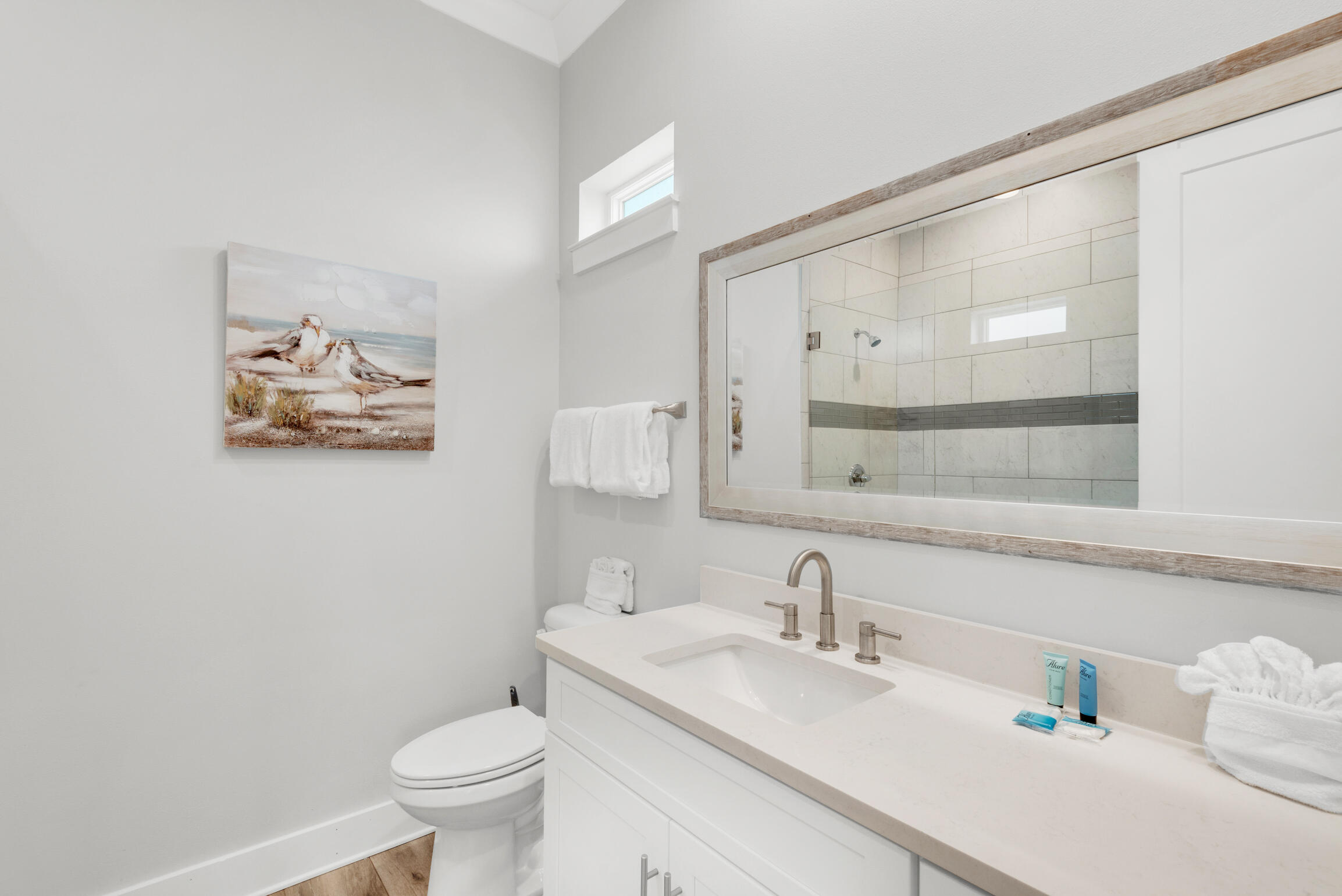 EMERALD WATERS VILLAGE - Residential