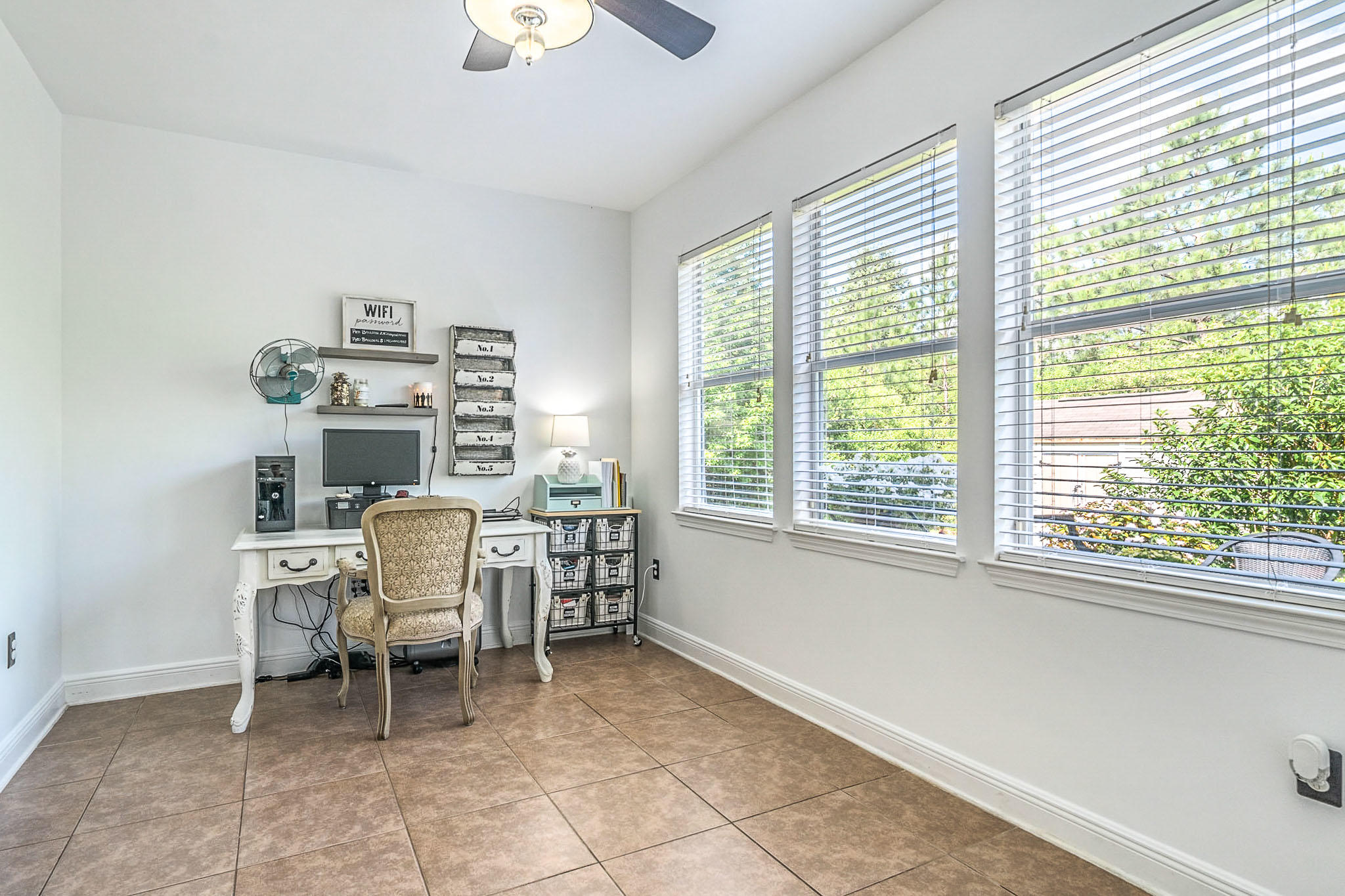 ROLLING RIDGE S/D - Residential