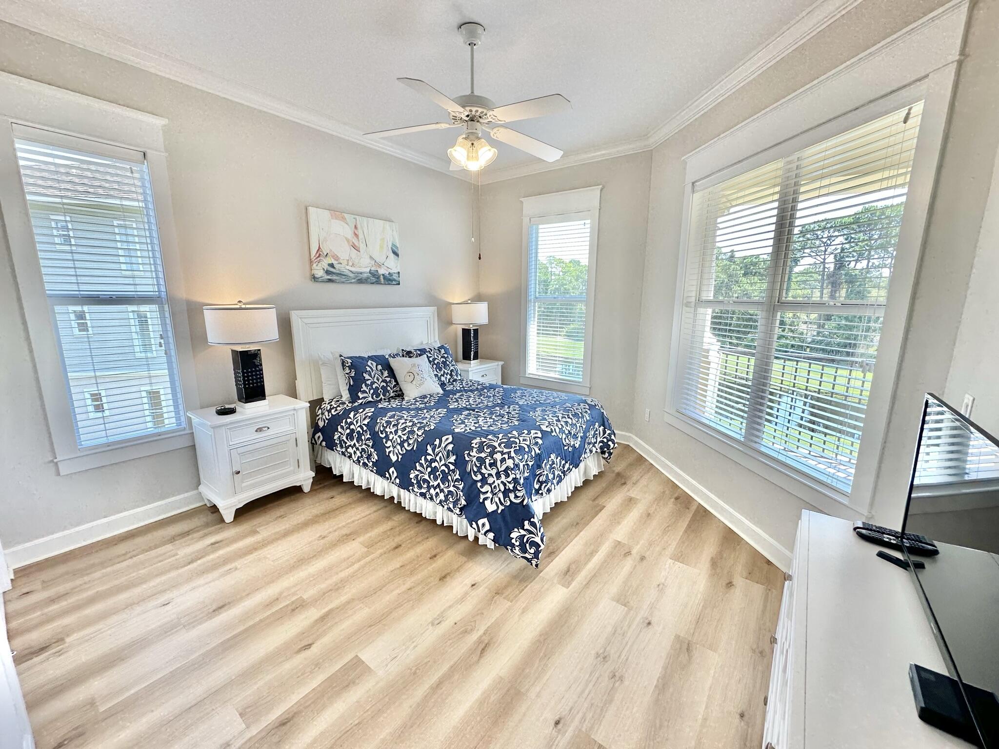 PINE RIDGE - Residential