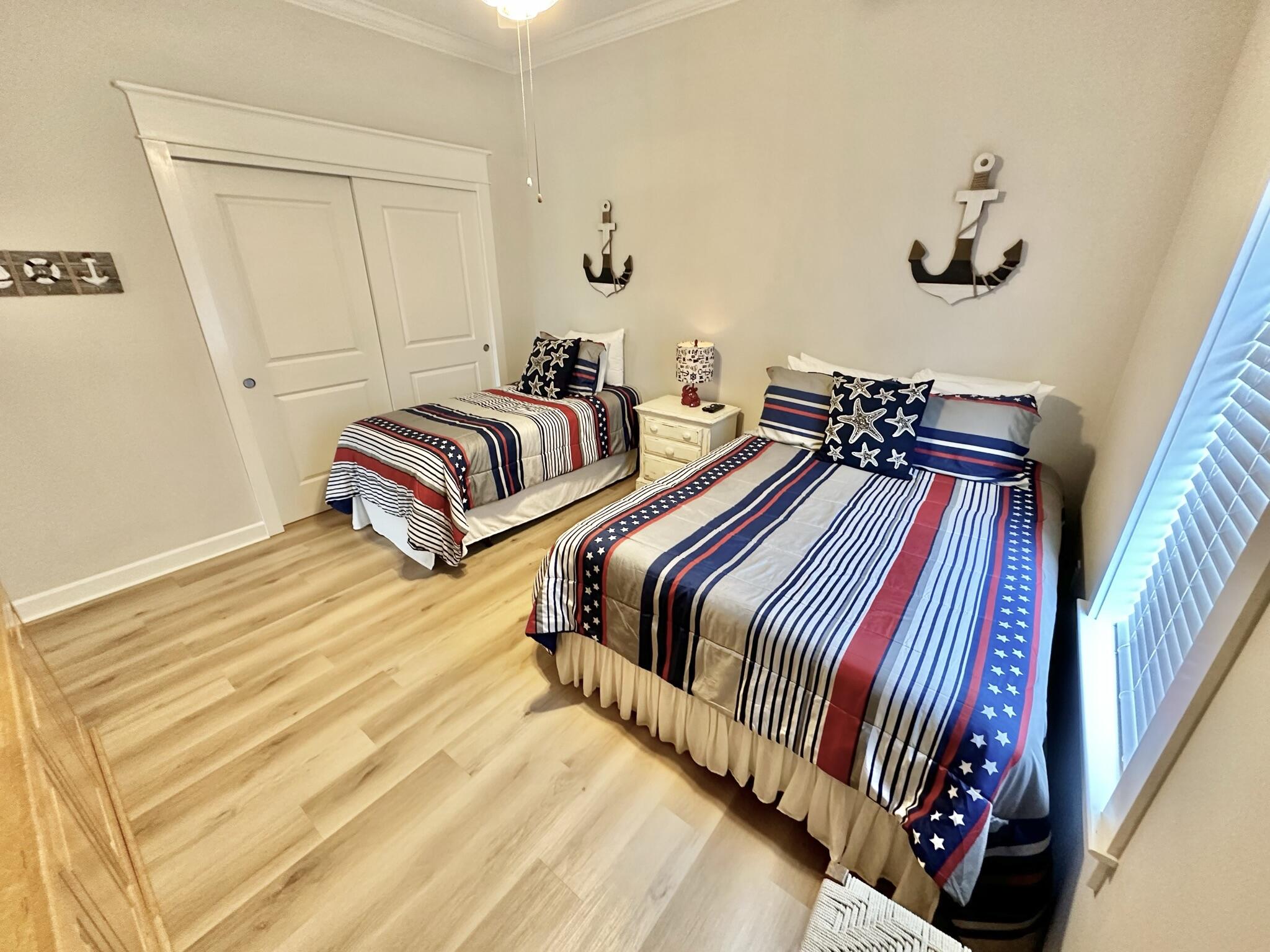 PINE RIDGE - Residential