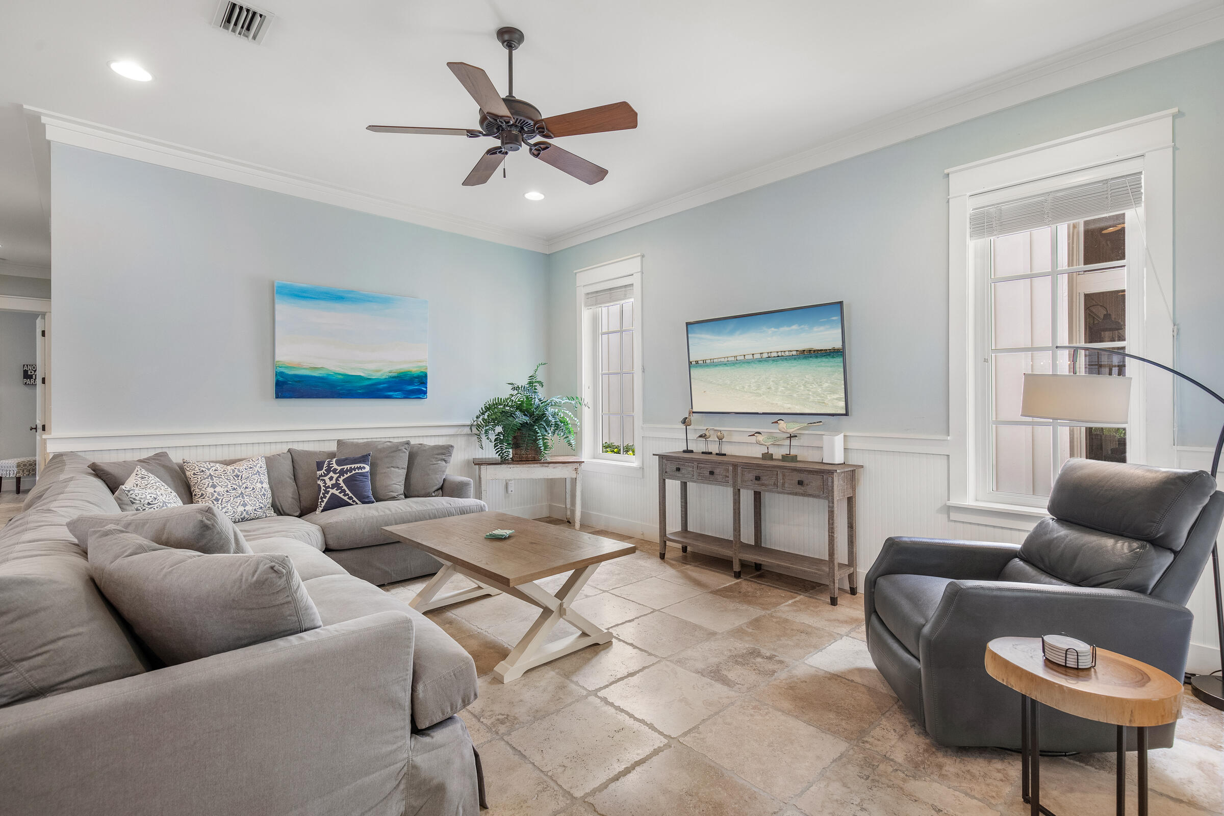 BUNGALOS AT SANDESTIN - Residential