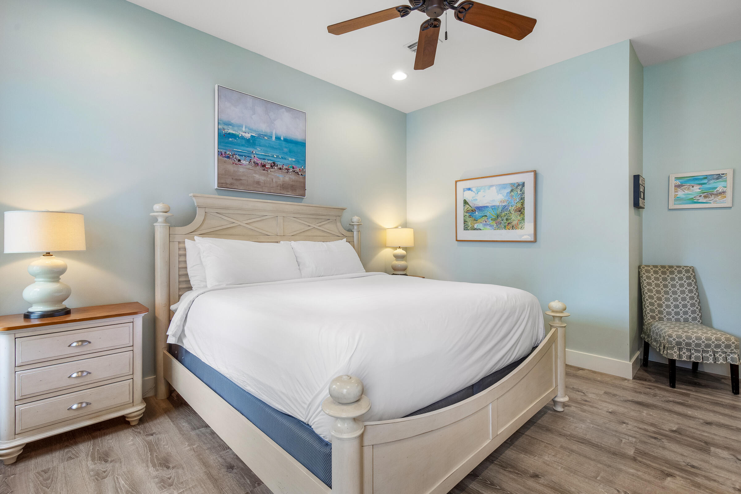 BUNGALOS AT SANDESTIN - Residential