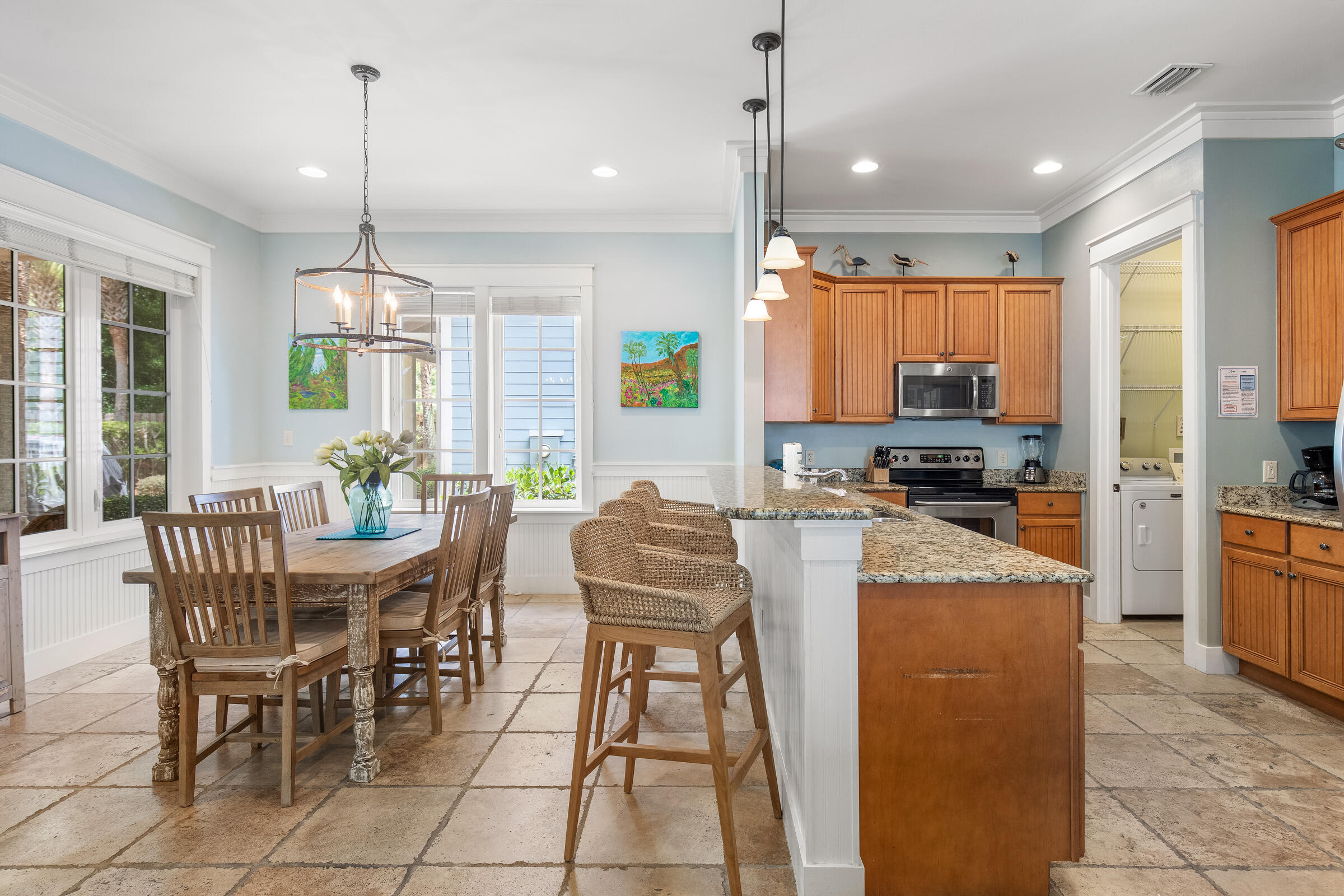 BUNGALOS AT SANDESTIN - Residential