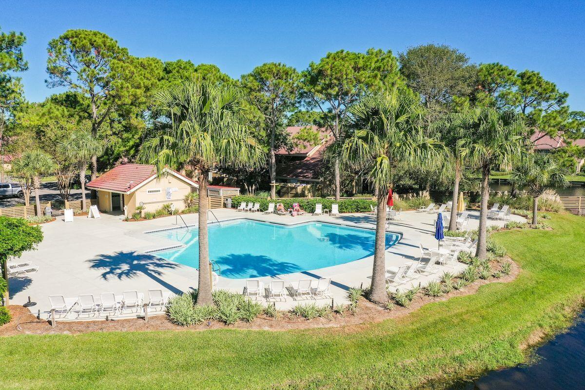 BEACHWALK VILLAS PH 01 - Residential