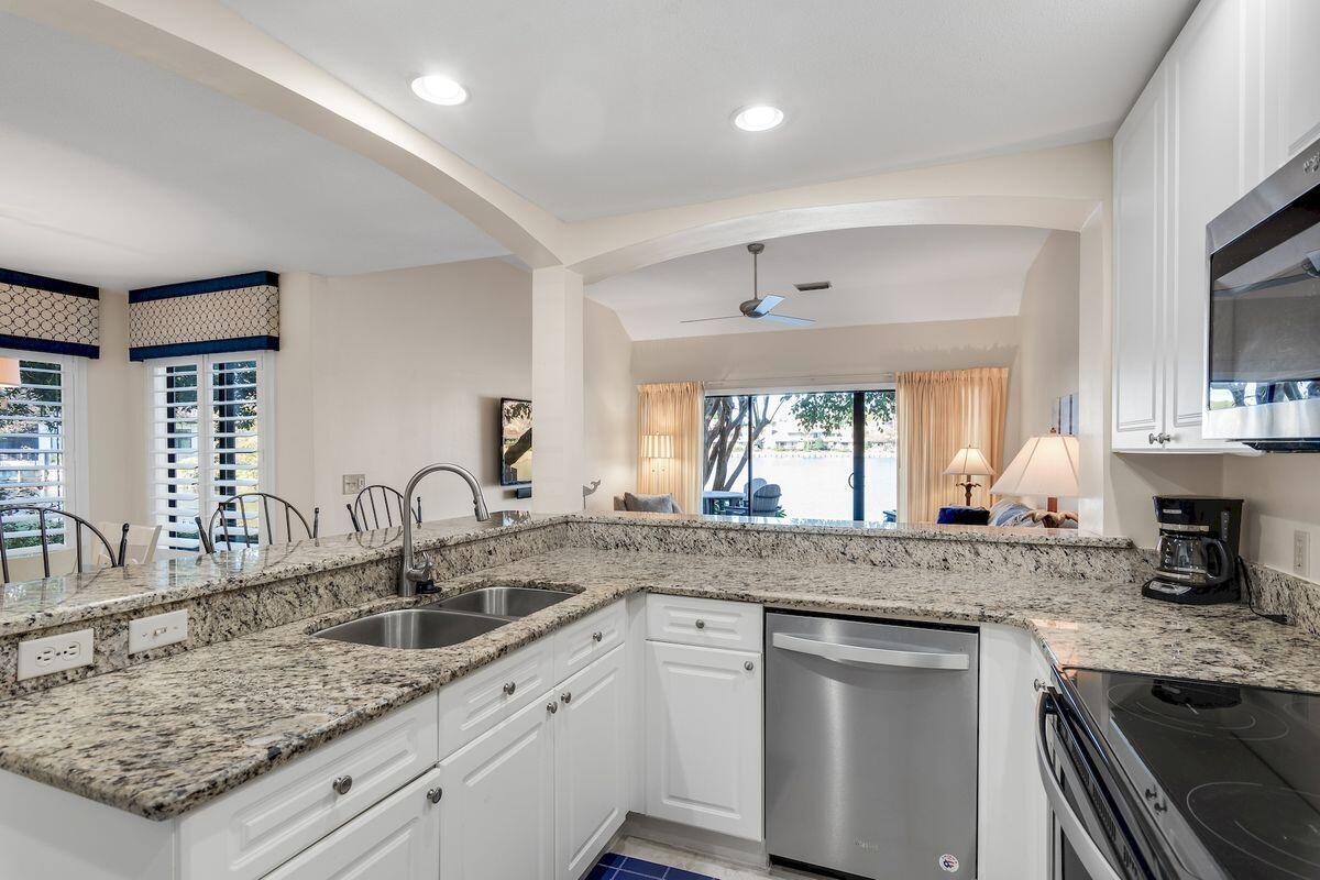 BEACHWALK VILLAS PH 01 - Residential