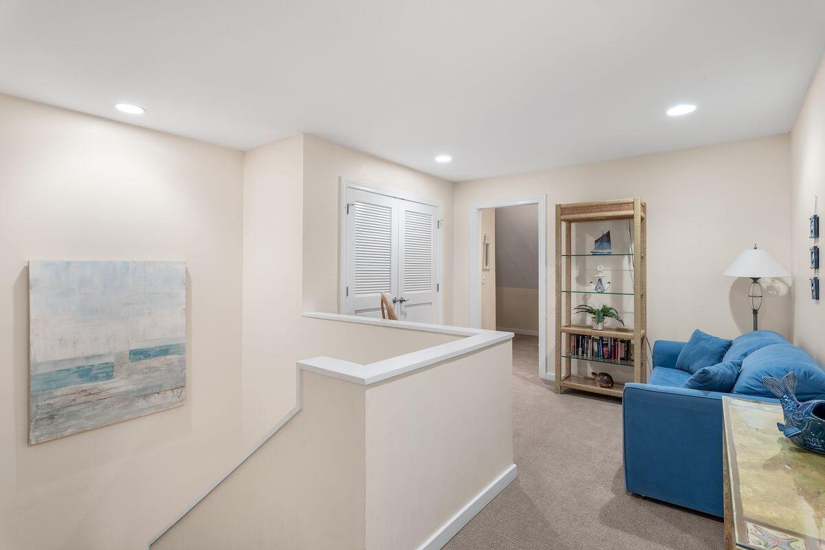 BEACHWALK VILLAS PH 01 - Residential