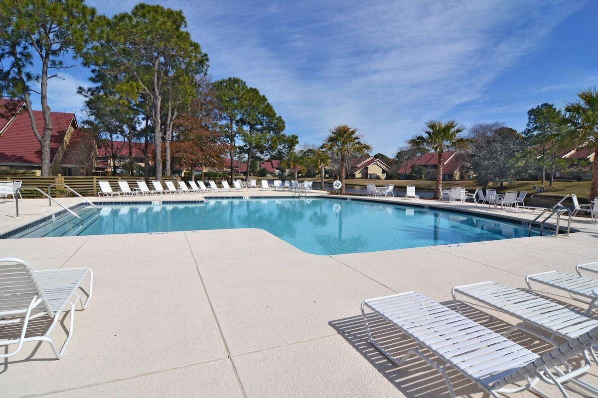 BEACHWALK VILLAS PH 01 - Residential