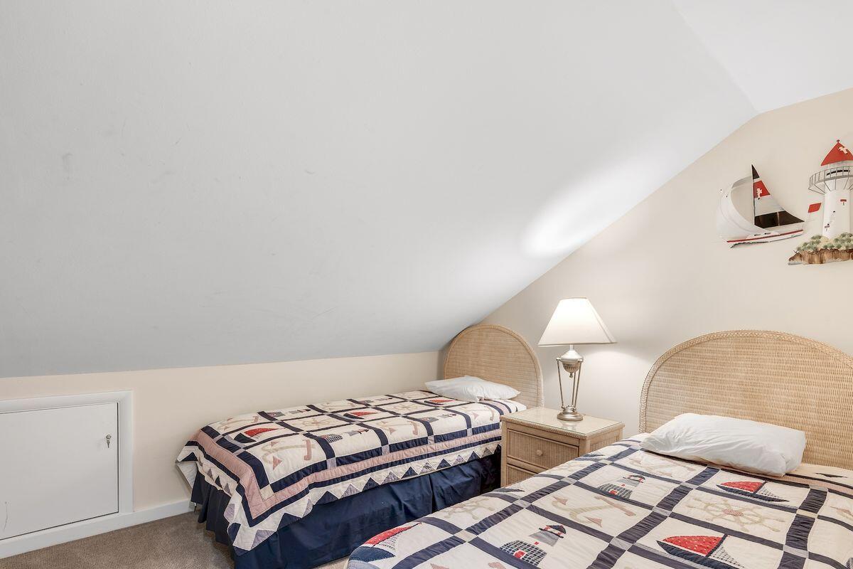 BEACHWALK VILLAS PH 01 - Residential