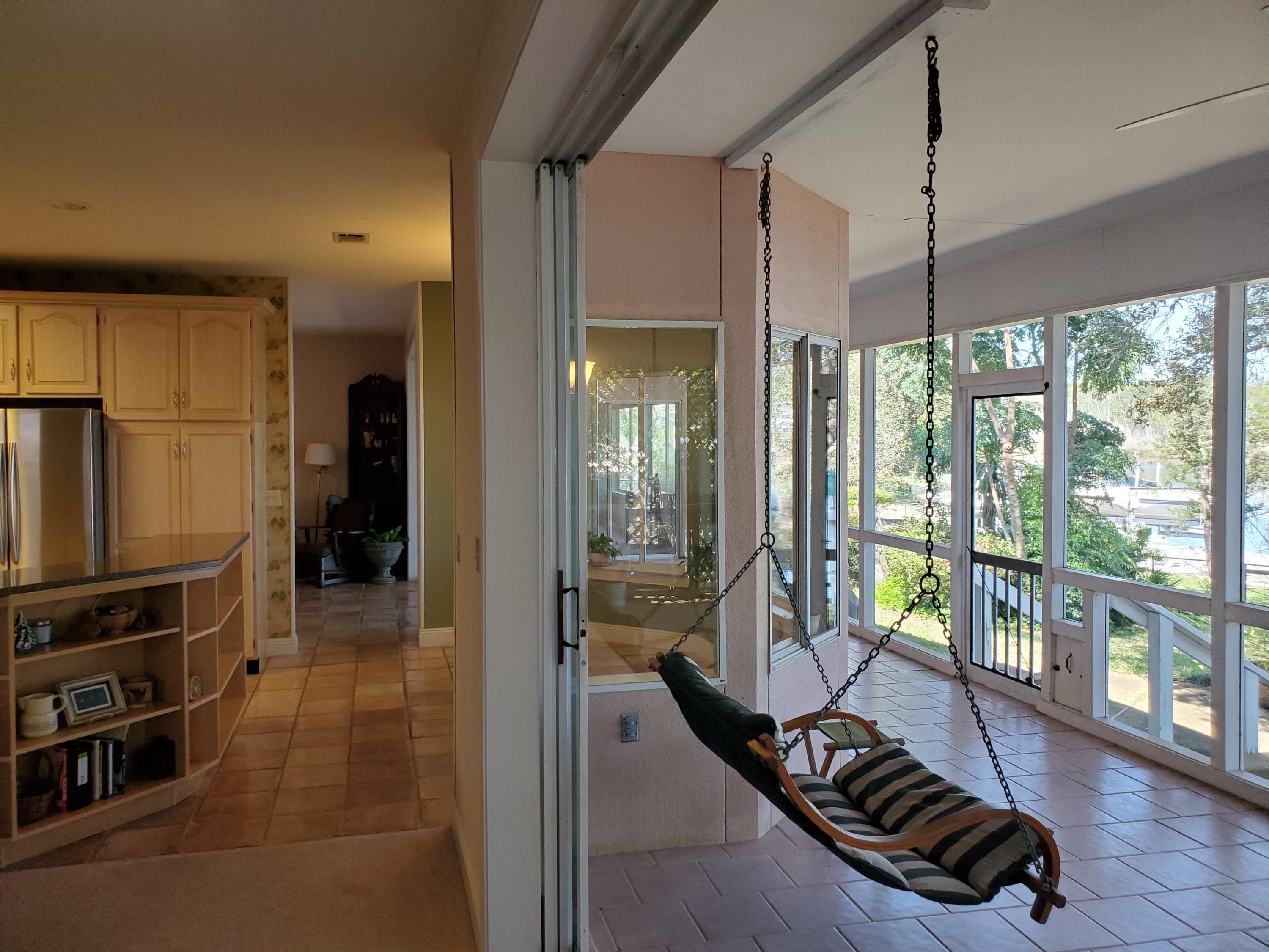 LAKE POINTE - Residential