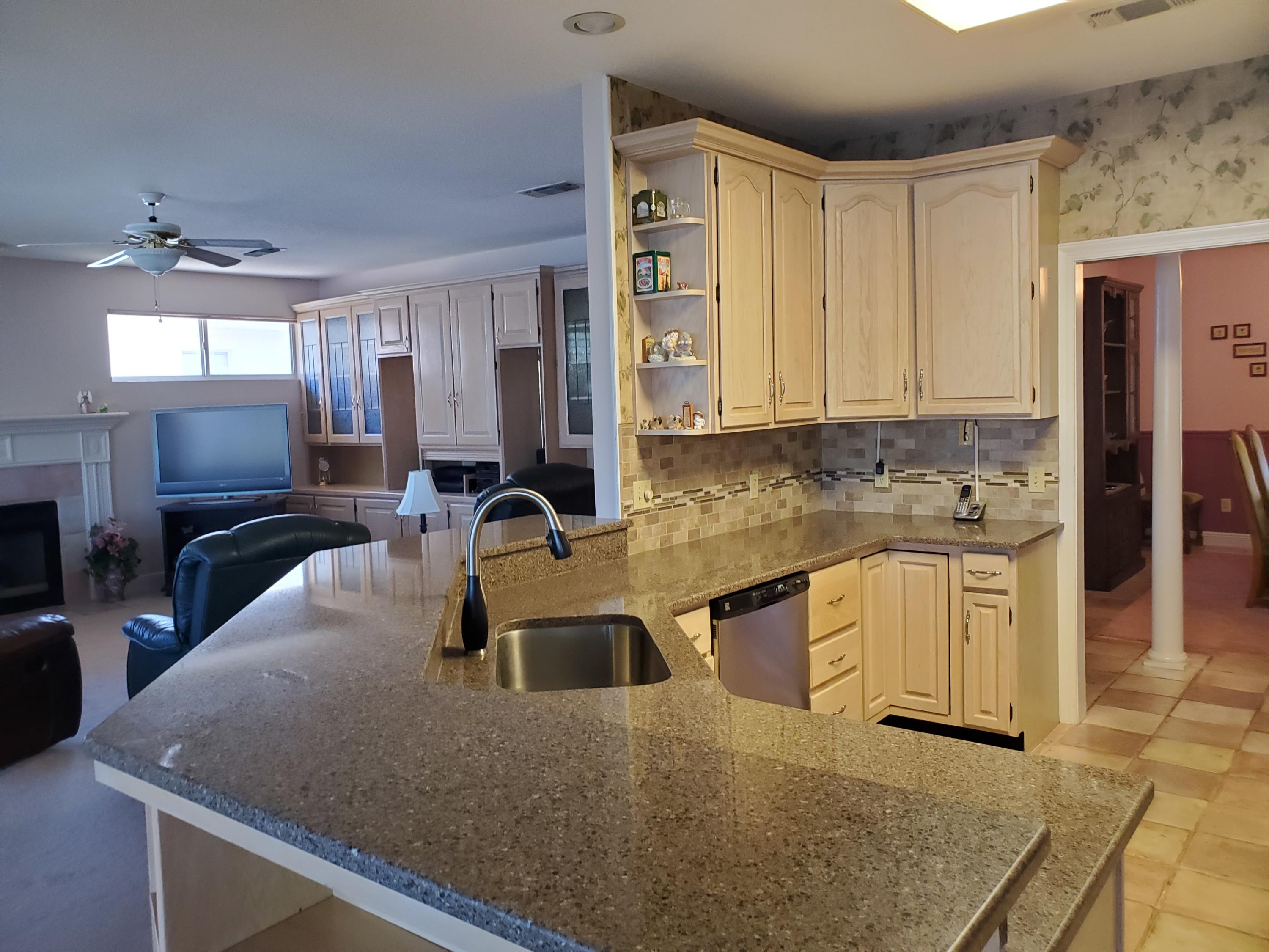 LAKE POINTE - Residential