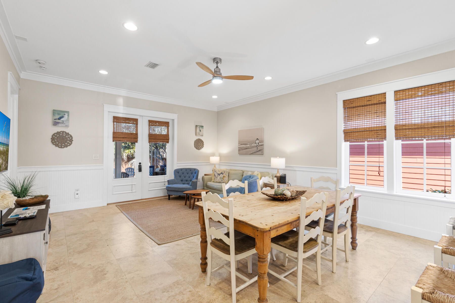 BUNGALOS AT SANDESTIN - Residential