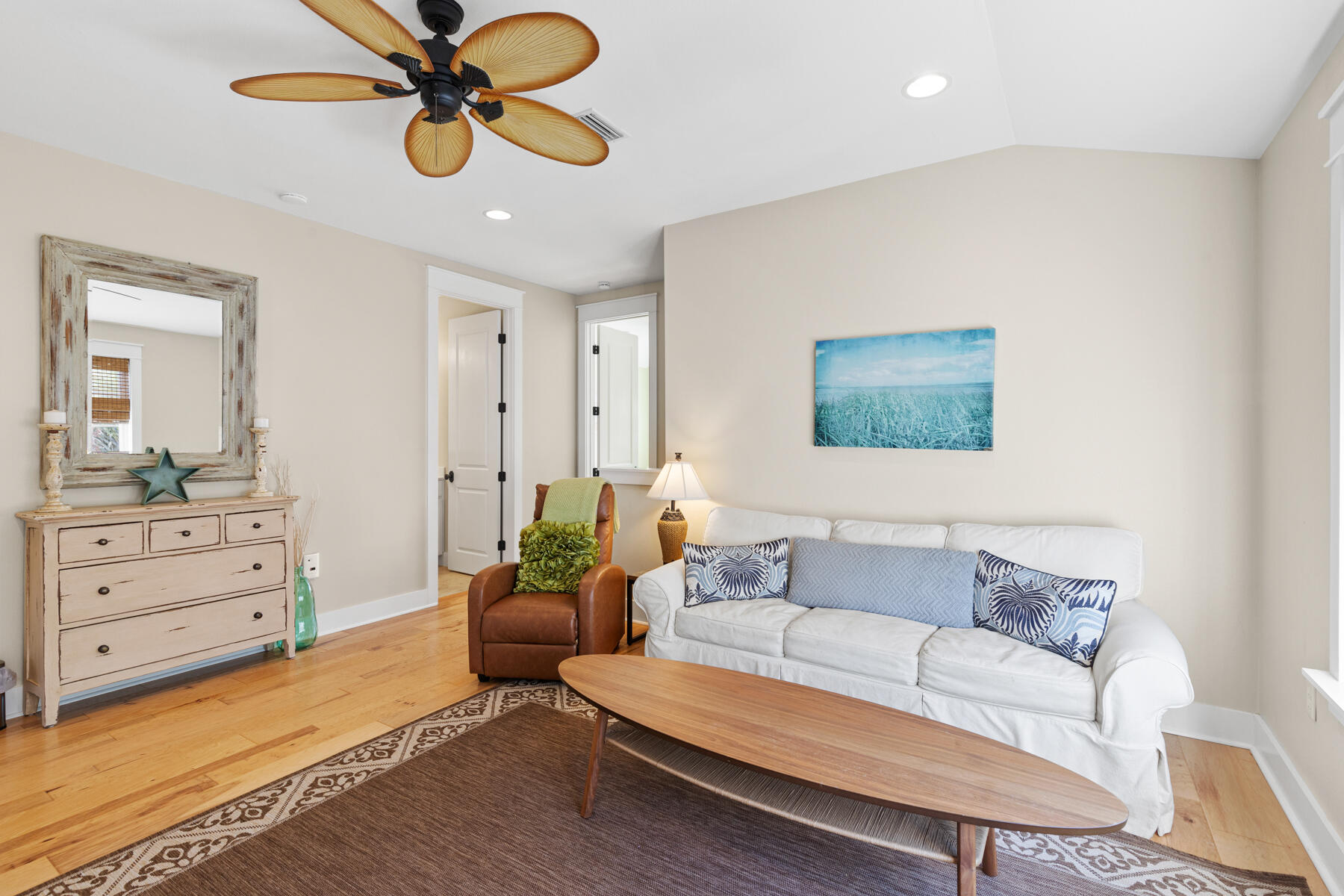 BUNGALOS AT SANDESTIN - Residential