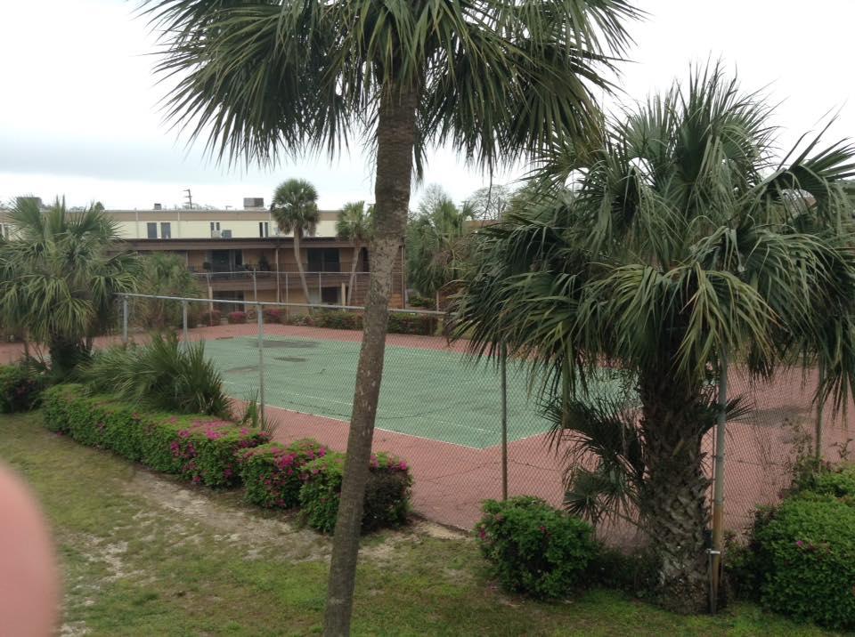 SPANISH VILLAS CONDO - Residential