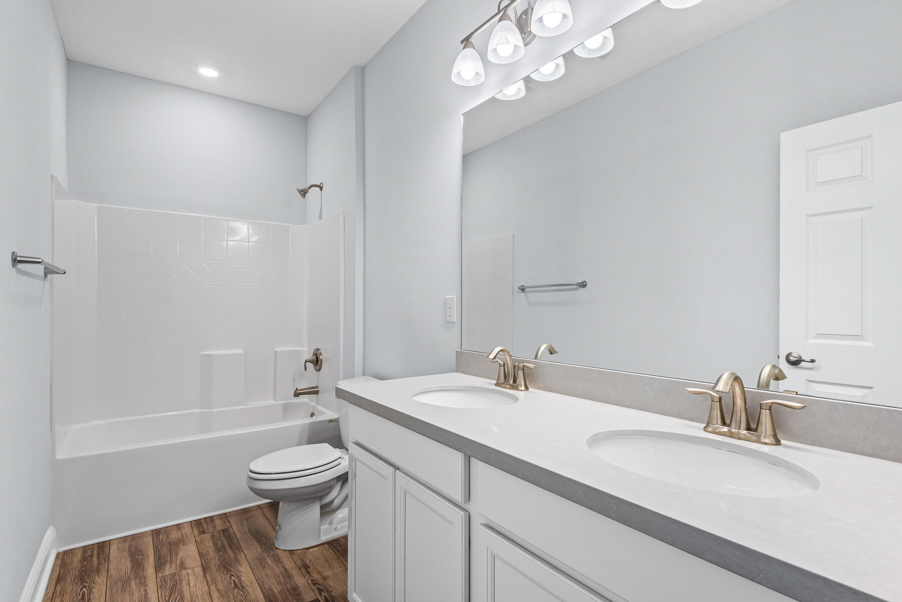 WINDSWEPT ESTATES - Residential