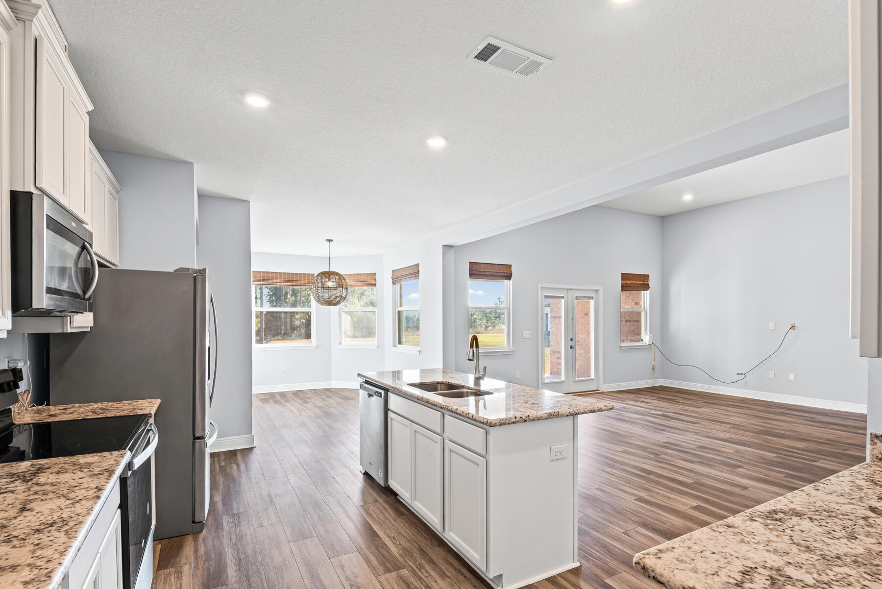 WINDSWEPT ESTATES - Residential